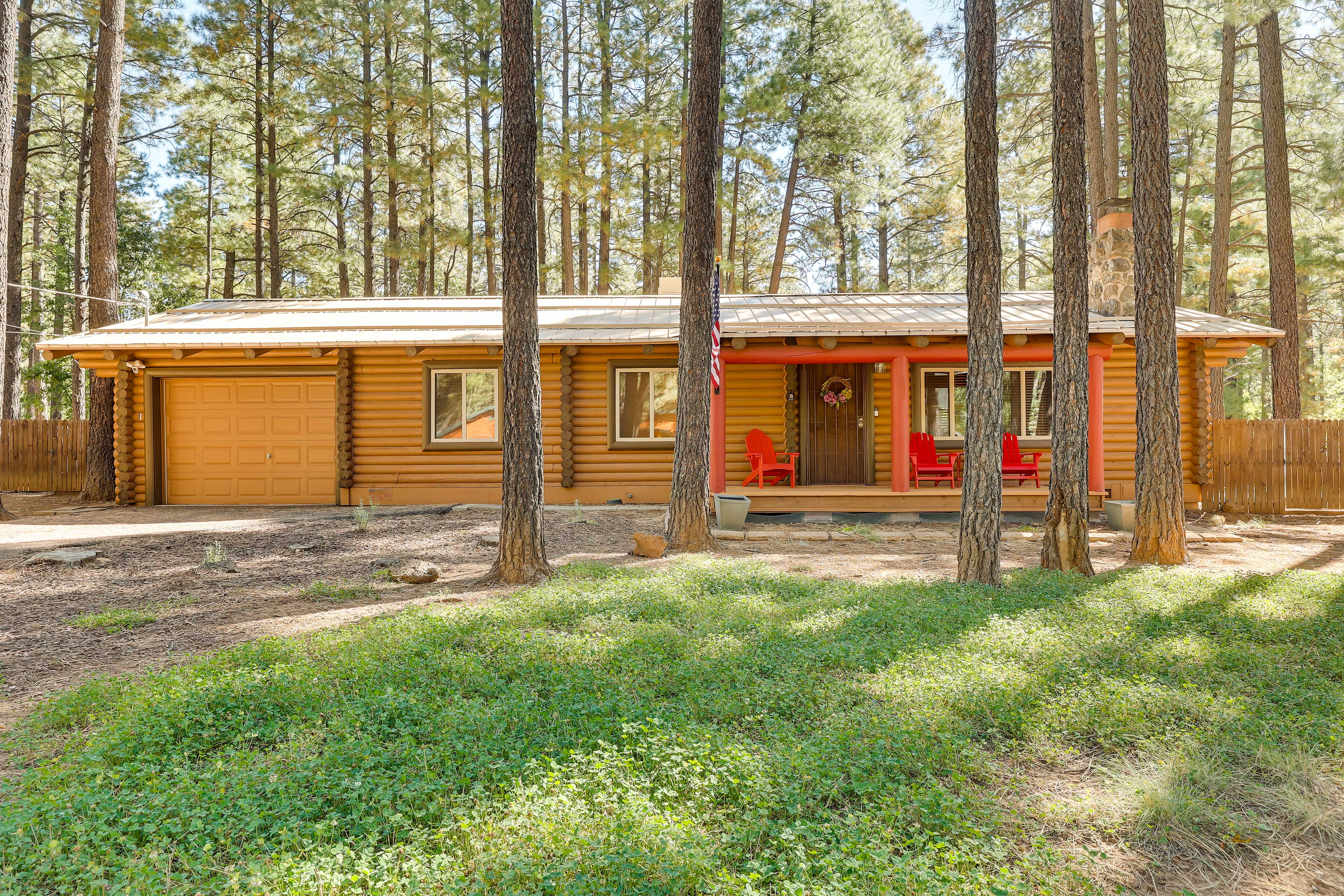 Property Image 1 - Cozy Pinetop Family Home: 11 Mi to Rainbow Lake!