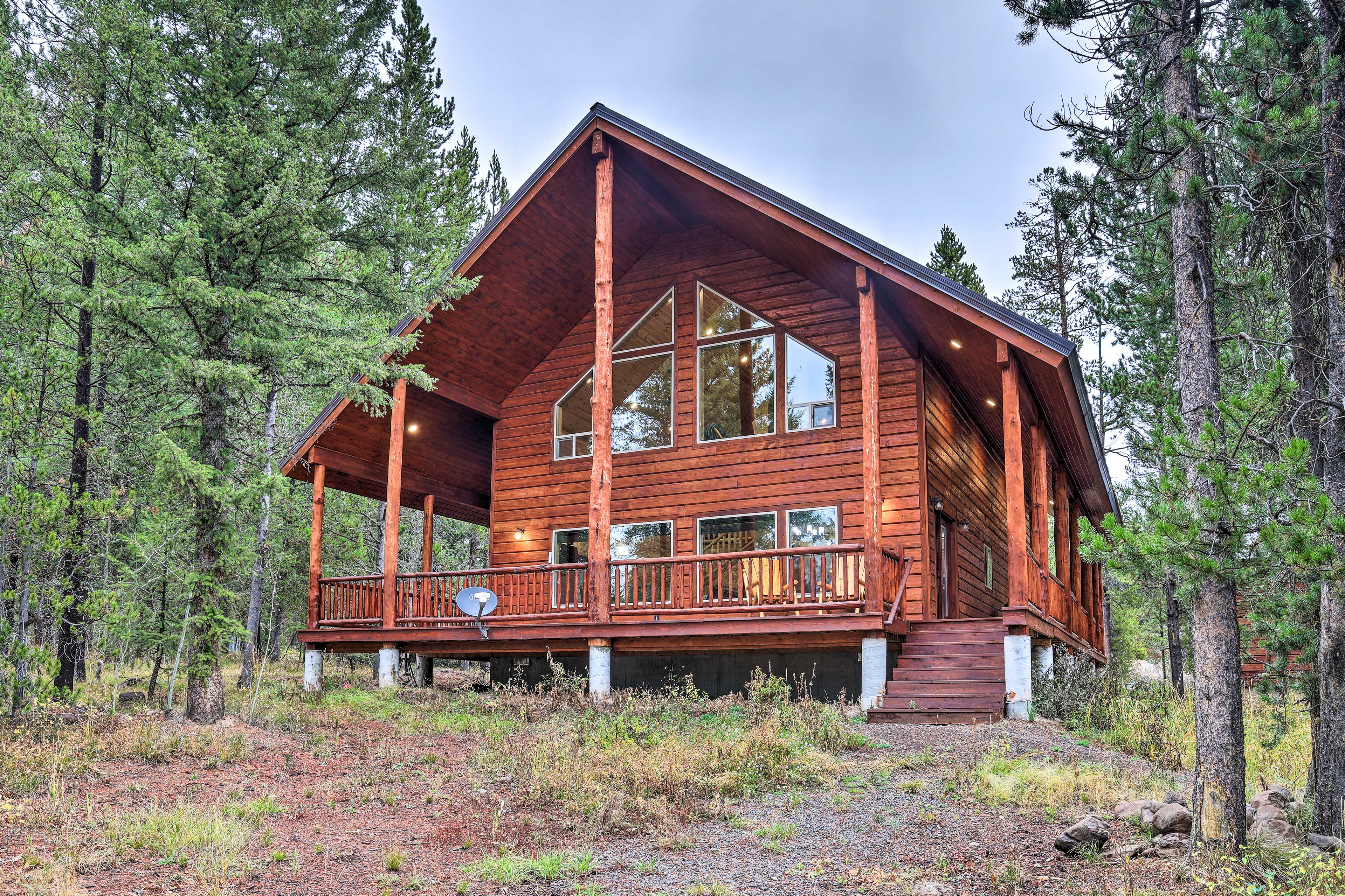 Property Image 1 - Luxe Island Park Cabin w/ National Forest Views!