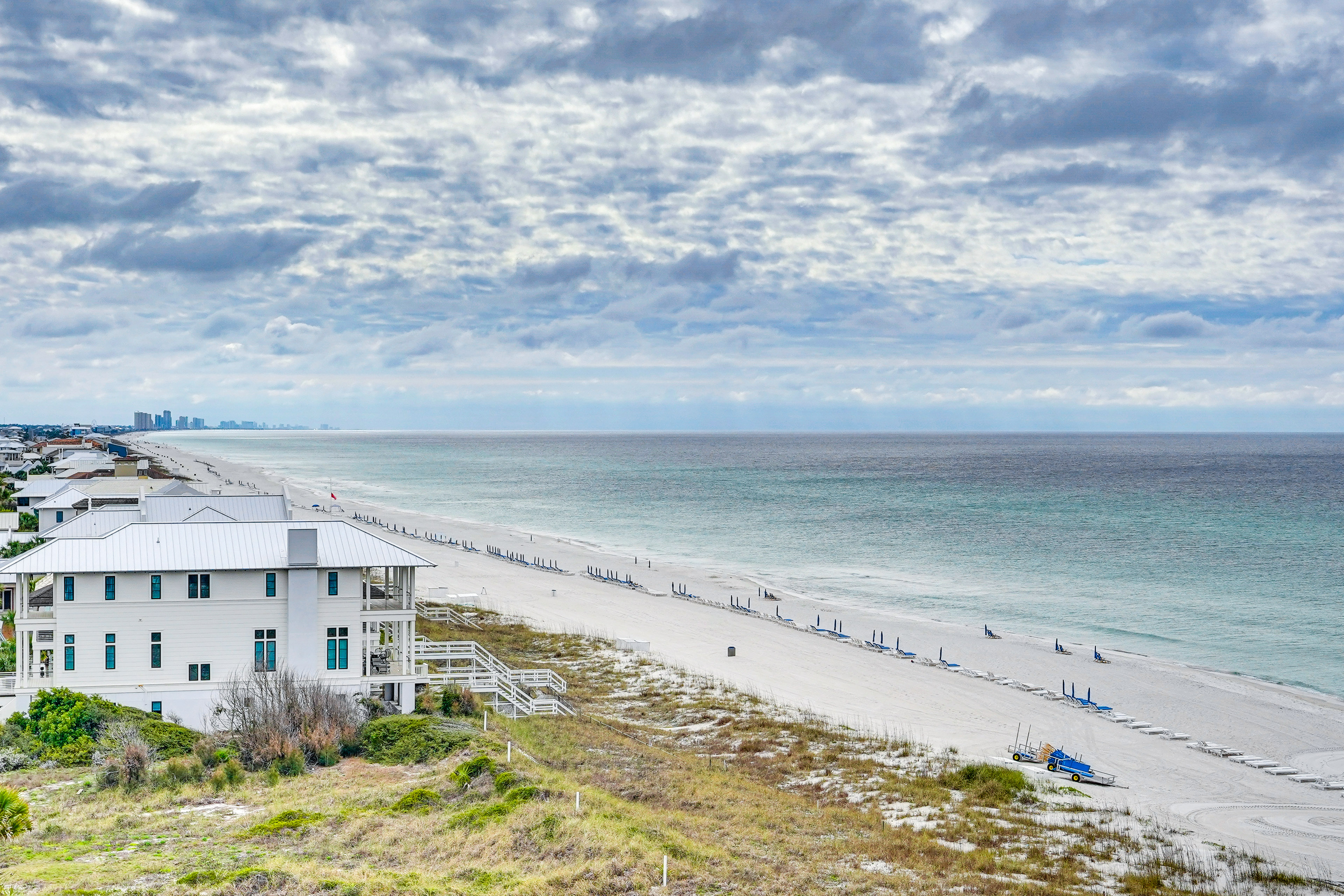 Property Image 1 - Resort-Style Condo w/ Balconies & Beach Views