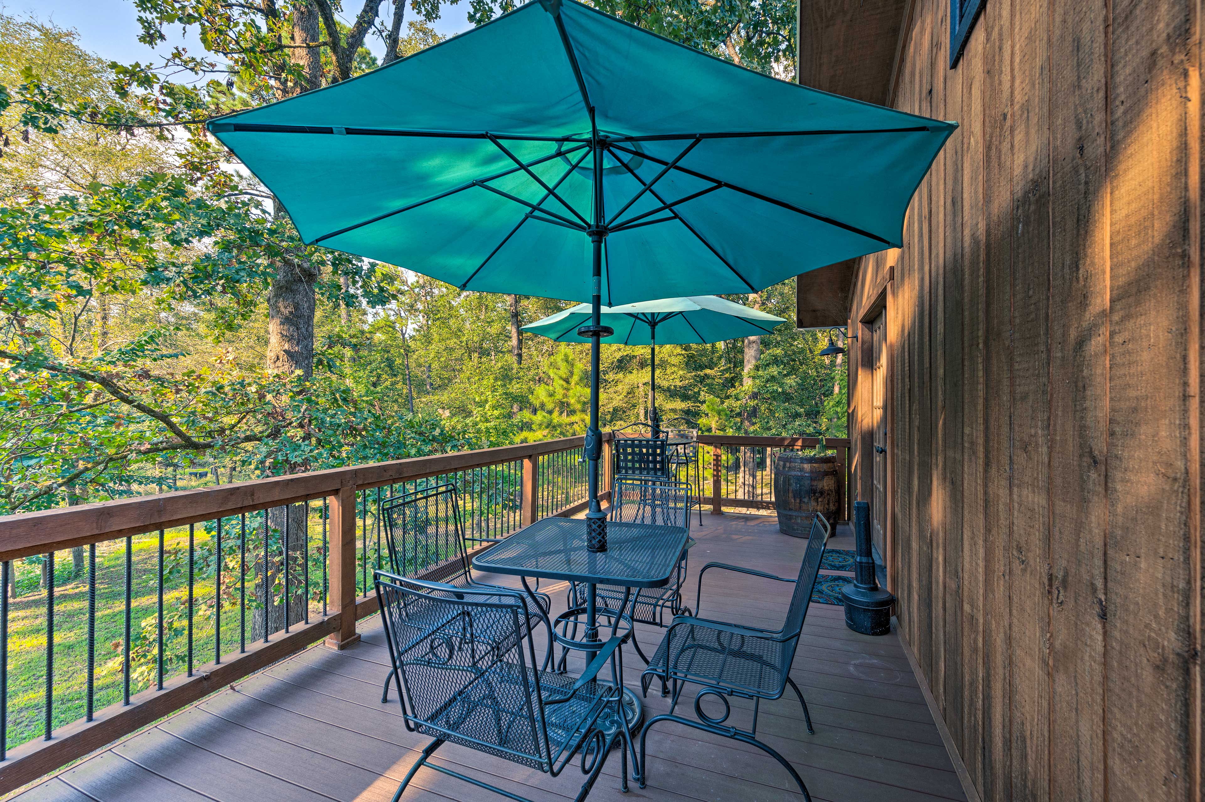 Property Image 2 - ’Western Daze’ Broken Bow Cabin in Hochatown!