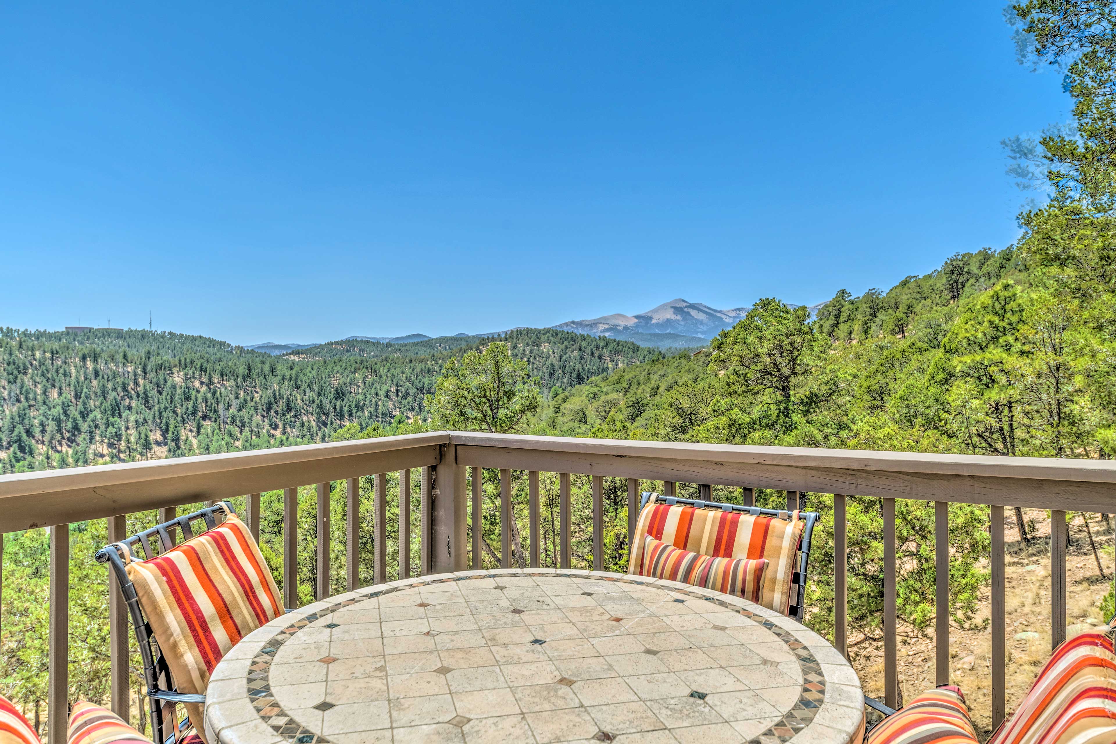 Property Image 1 - Scenic Hideaway w/ Deck & Grill ~ 6 Mi to Ruidoso!