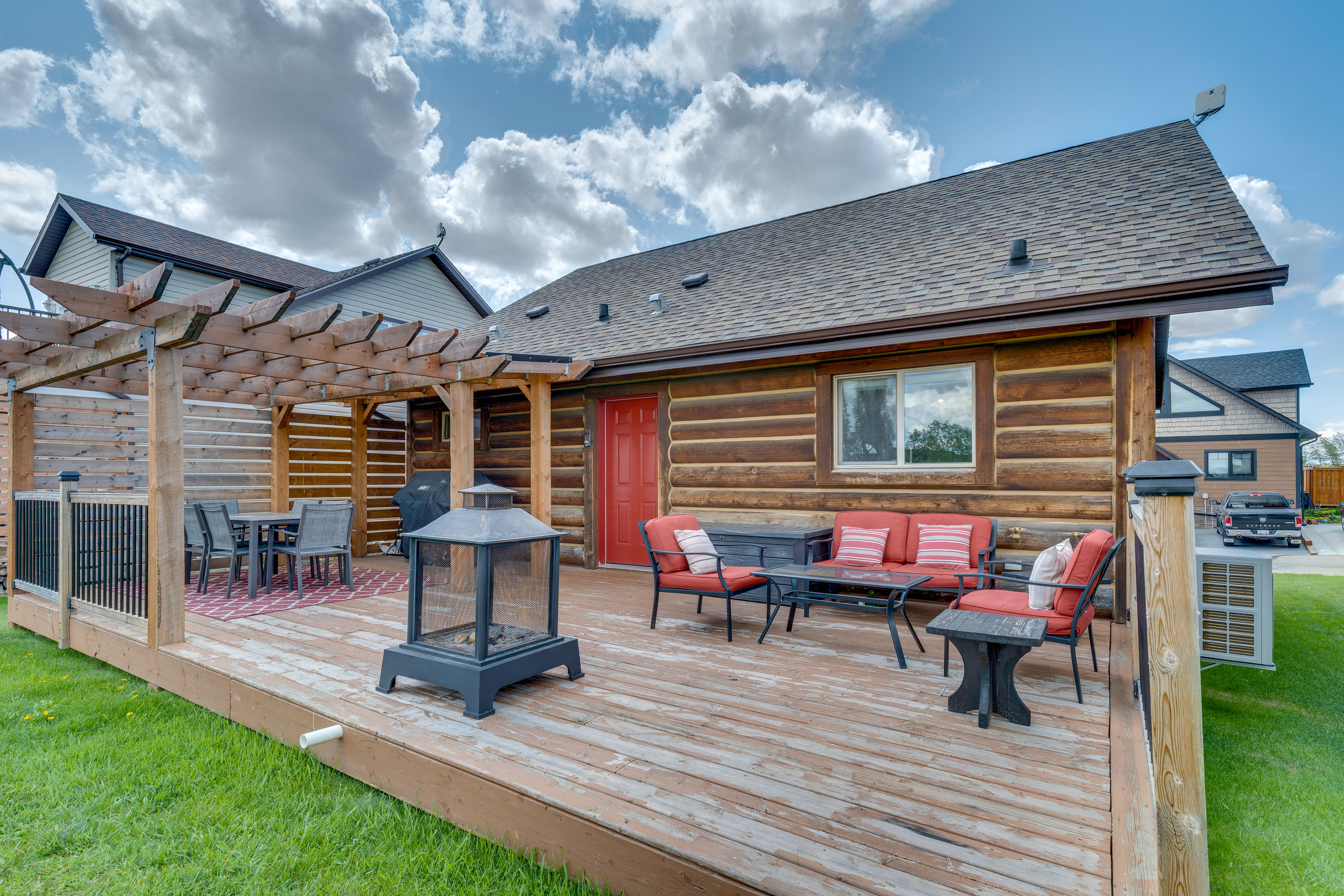 Pool, Lake & Golf Access: Pine Lake Cabin w/ AC!