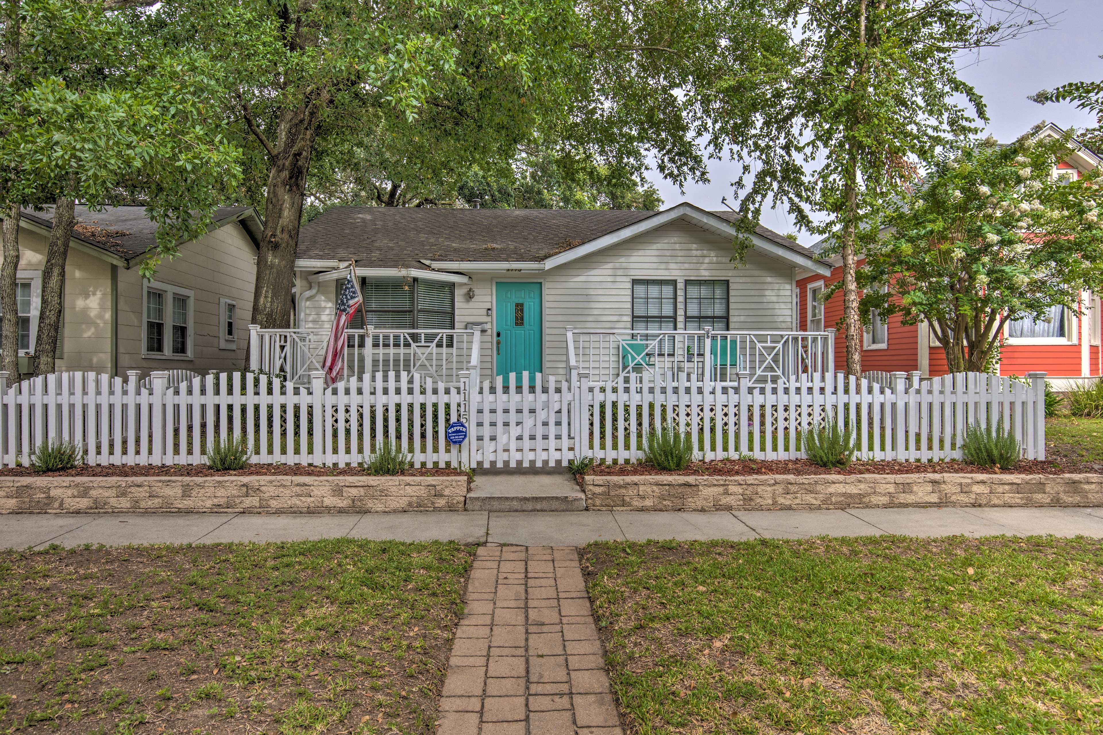 Property Image 2 - Gulfport Bungalow by Jones Park/Beach Access!