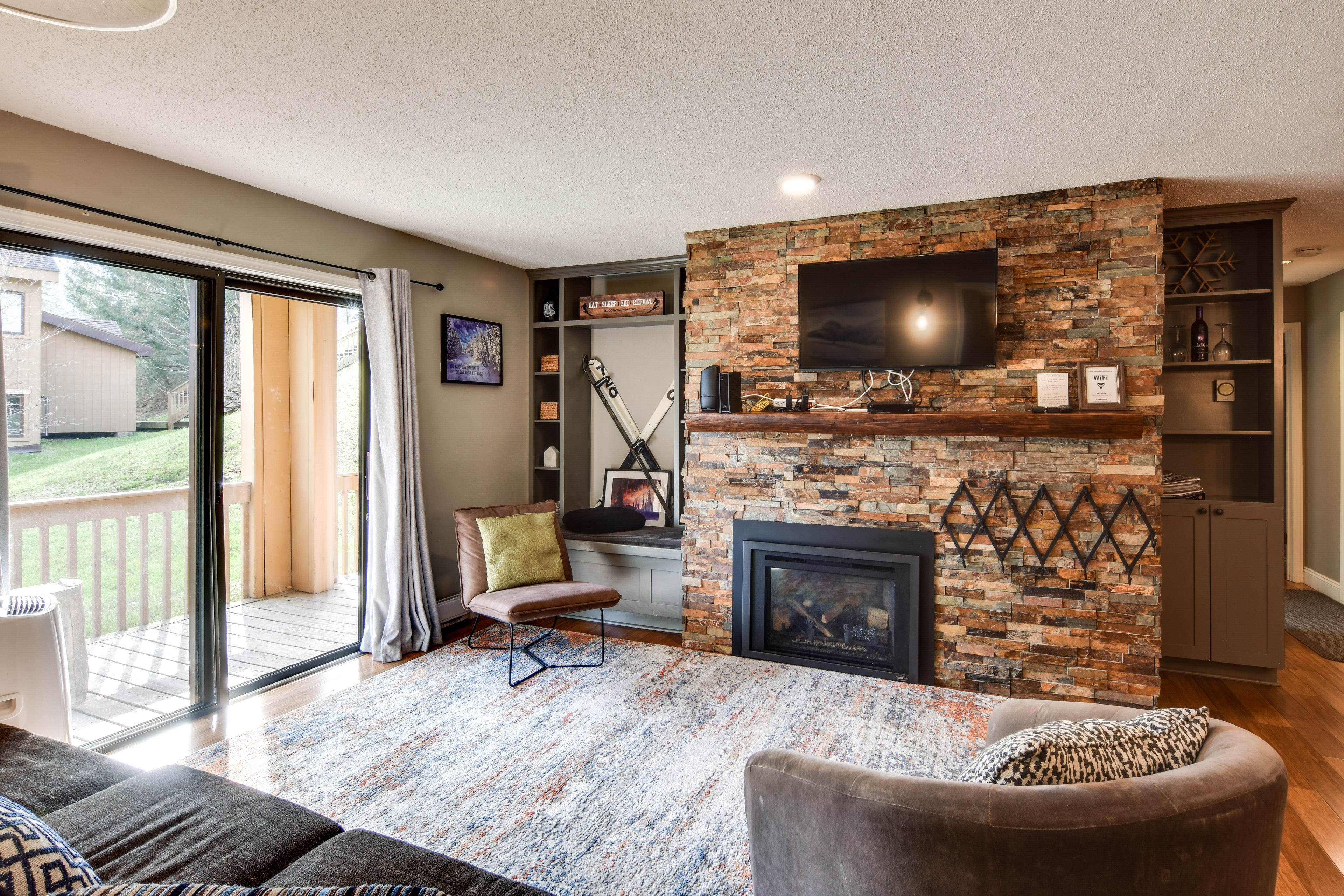 Ski-In/Out & Golf Condo w/ A/C at Holiday Valley!