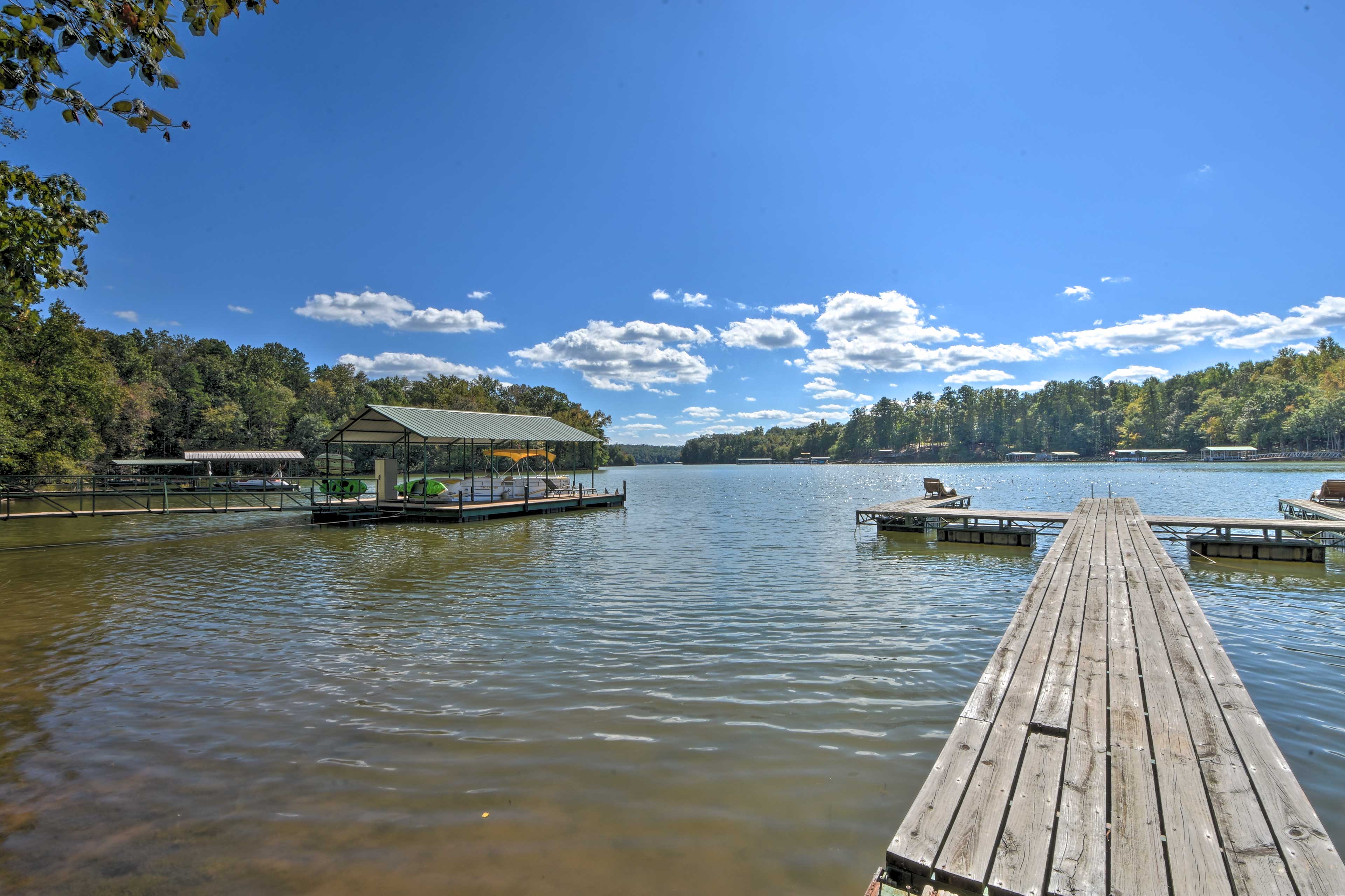 Property Image 2 - Lovely Lake Hartwell Retreat: Dock, Deck & Grill!
