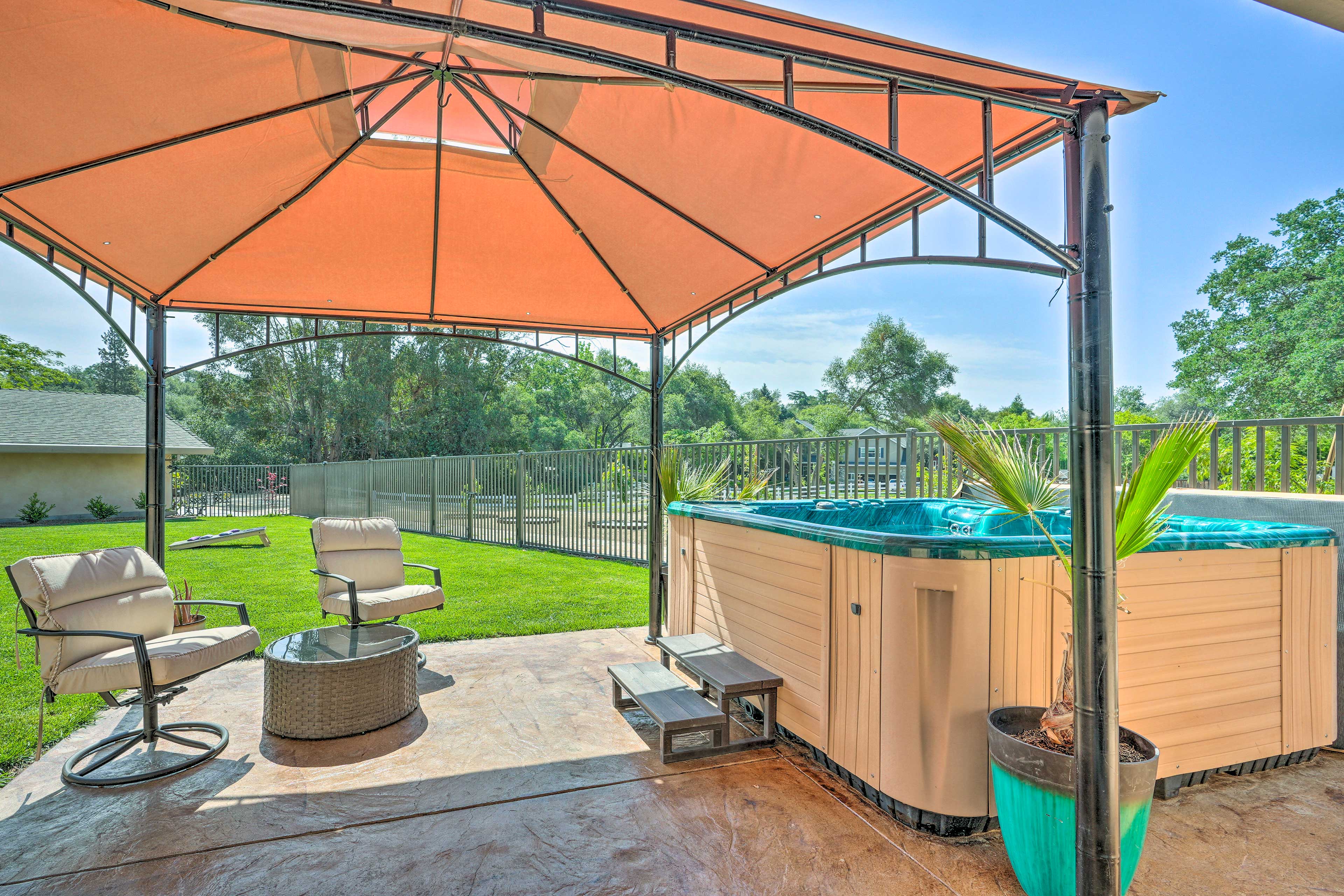 Property Image 2 - Luxe Granite Bay Home w/ Hot Tub, Fire Pits!