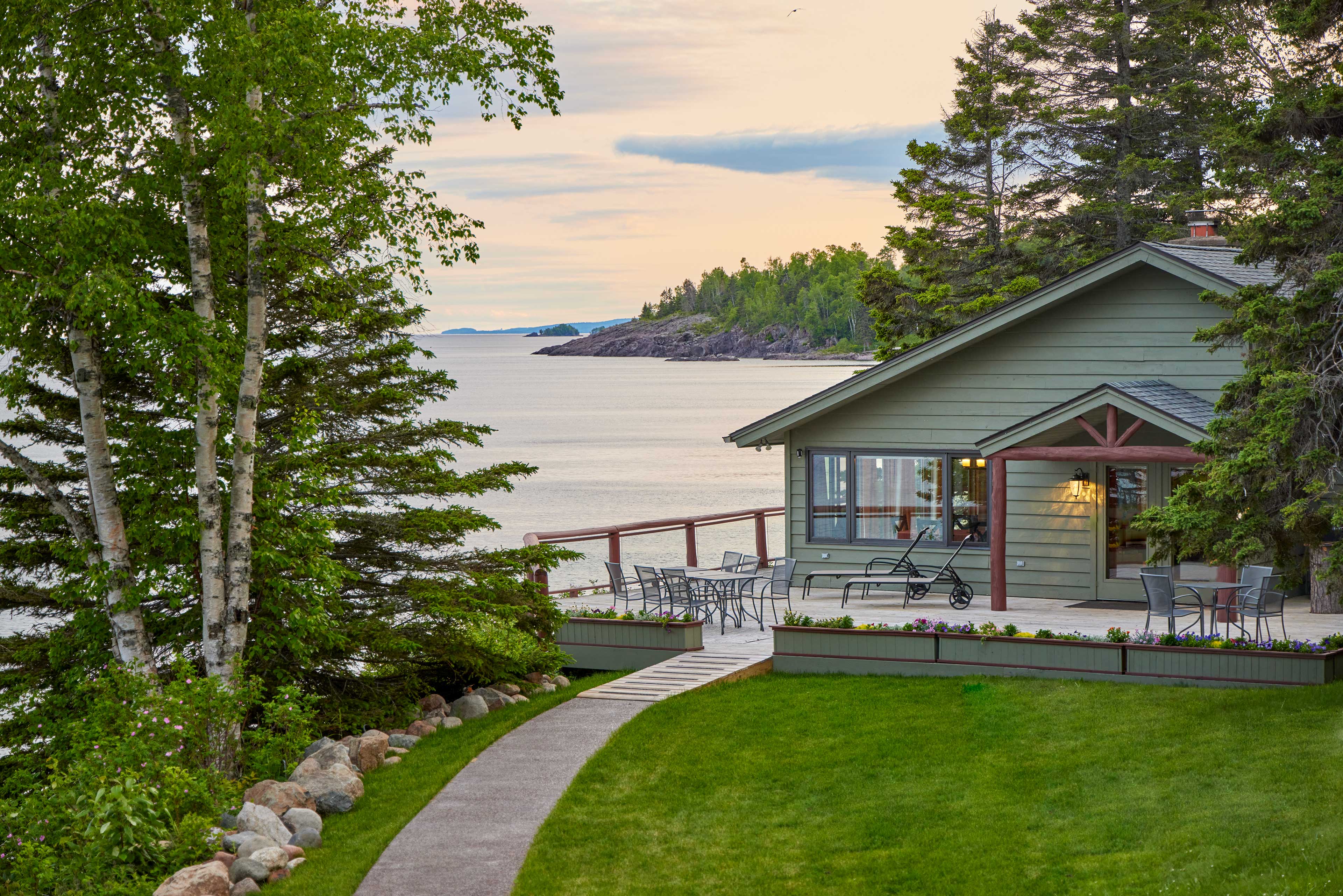 Property Image 1 - ’Reflections’ Cabin on Lake Superior - Near Lutsen