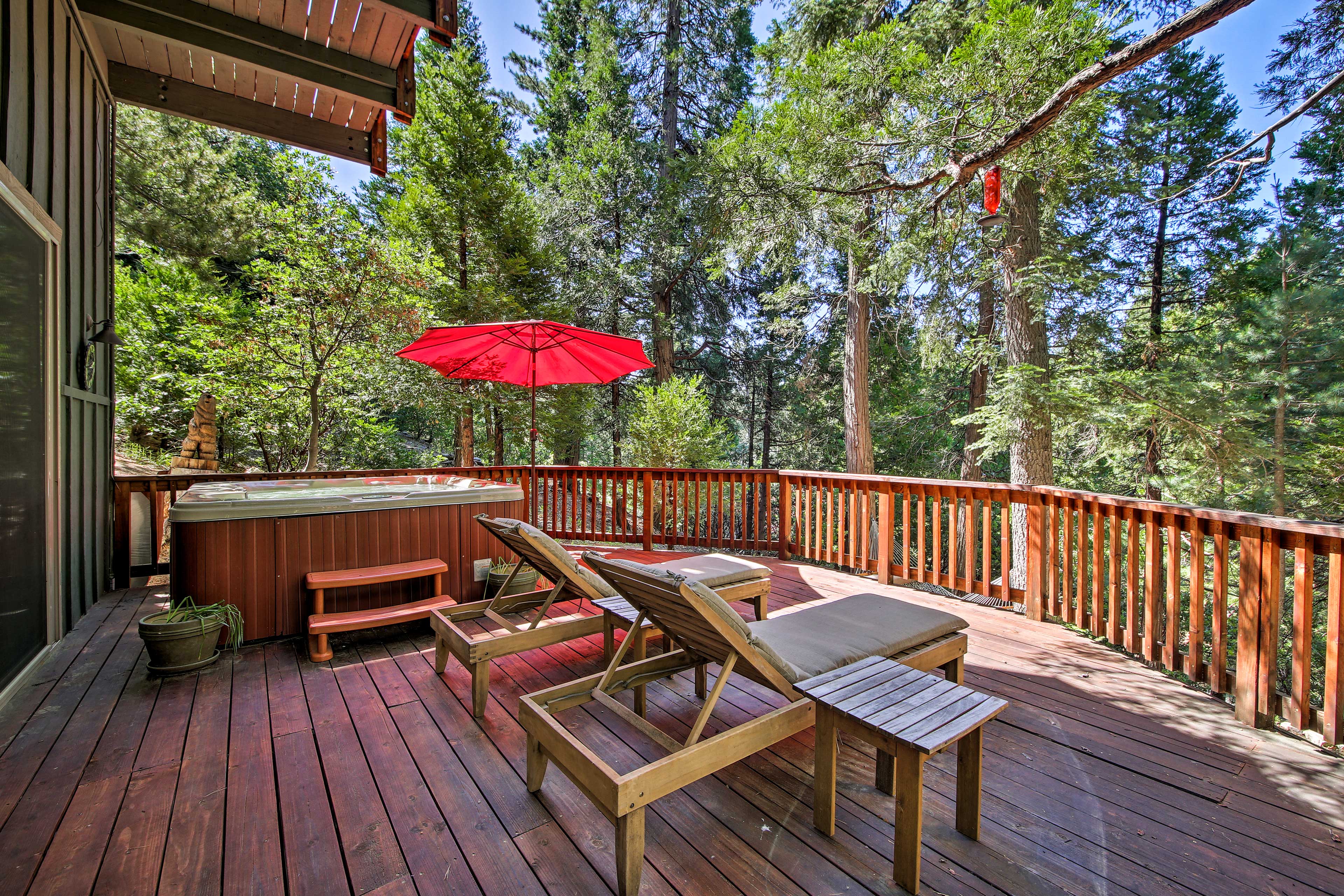 Property Image 2 - Luxe Lake Arrowhead Home w/ Game Room+Hot Tub