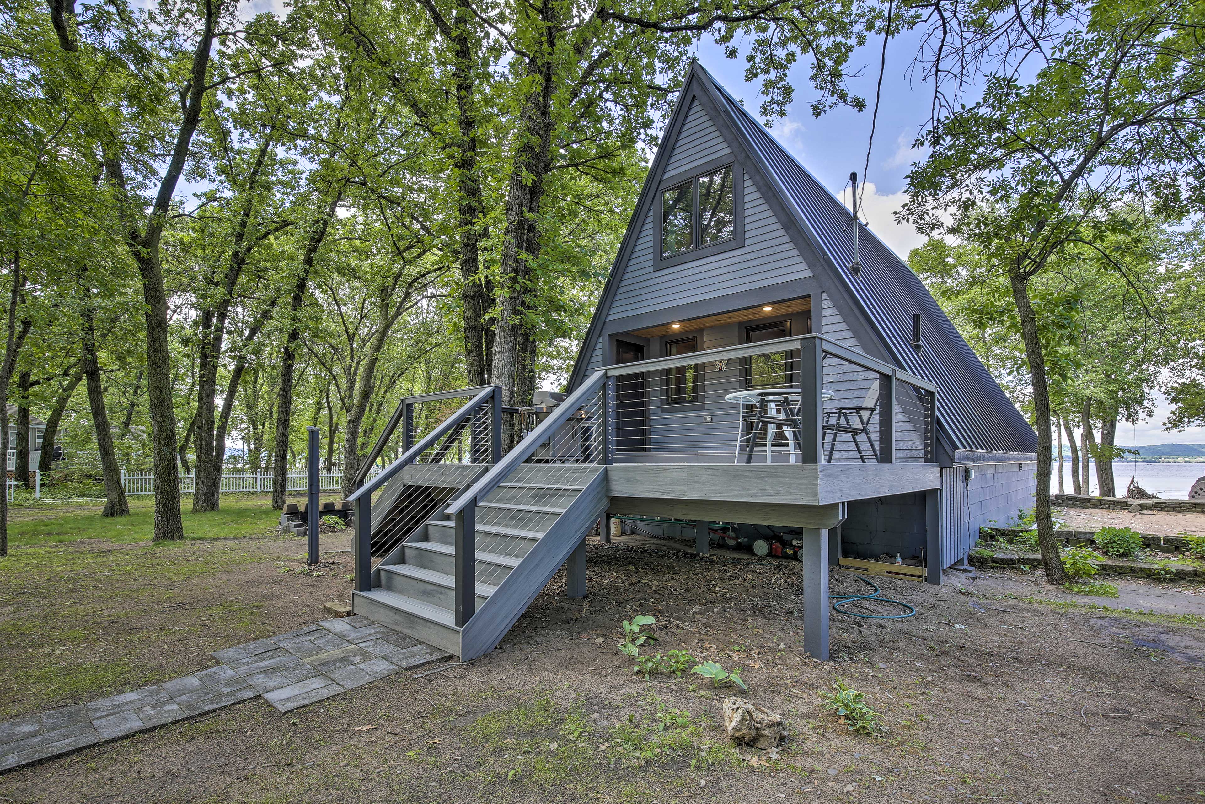 Lake Pepin Cottage w/ Decks + Private Beach!