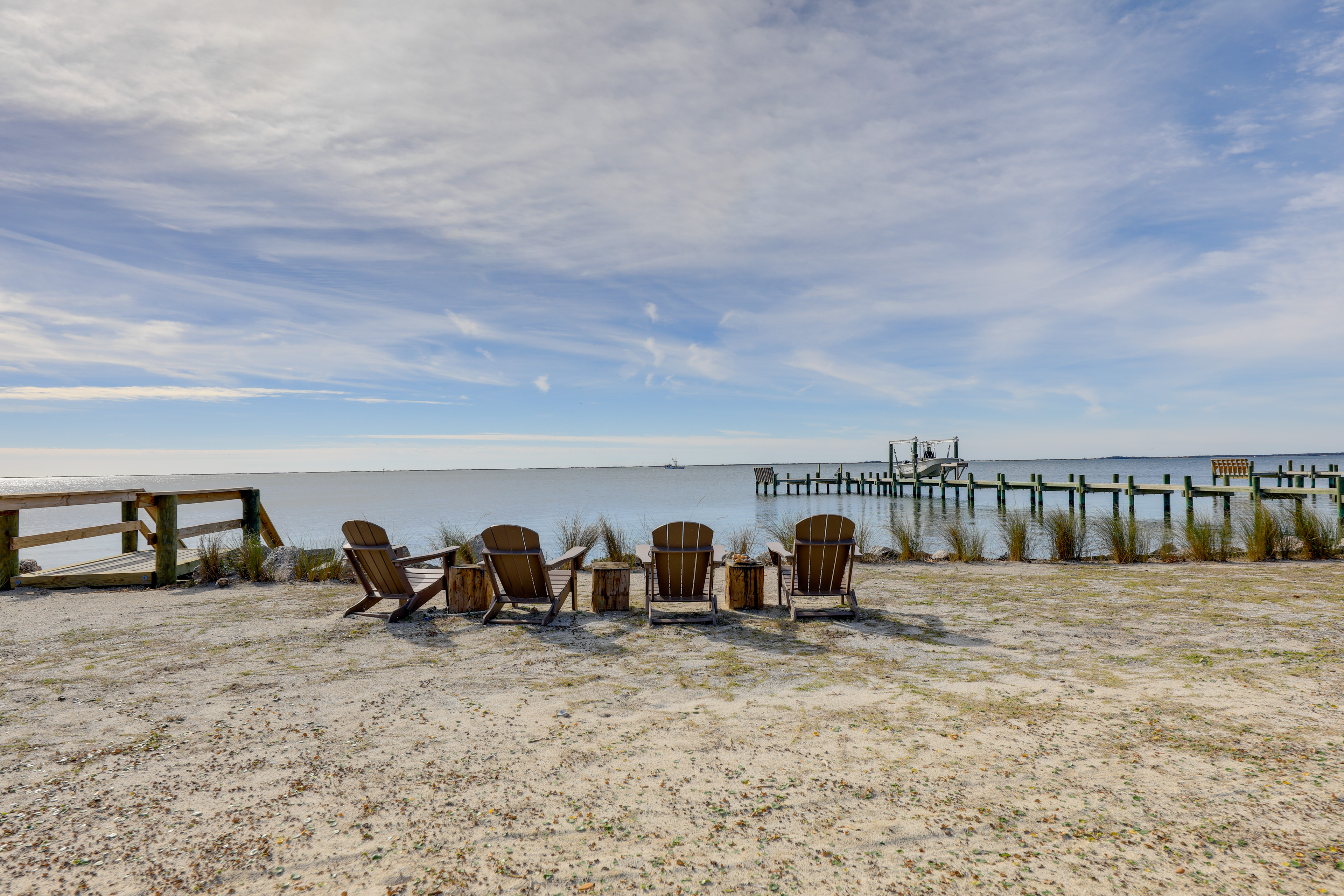 Property Image 2 - Waterfront Home w/ Sunset & Lighthouse Views