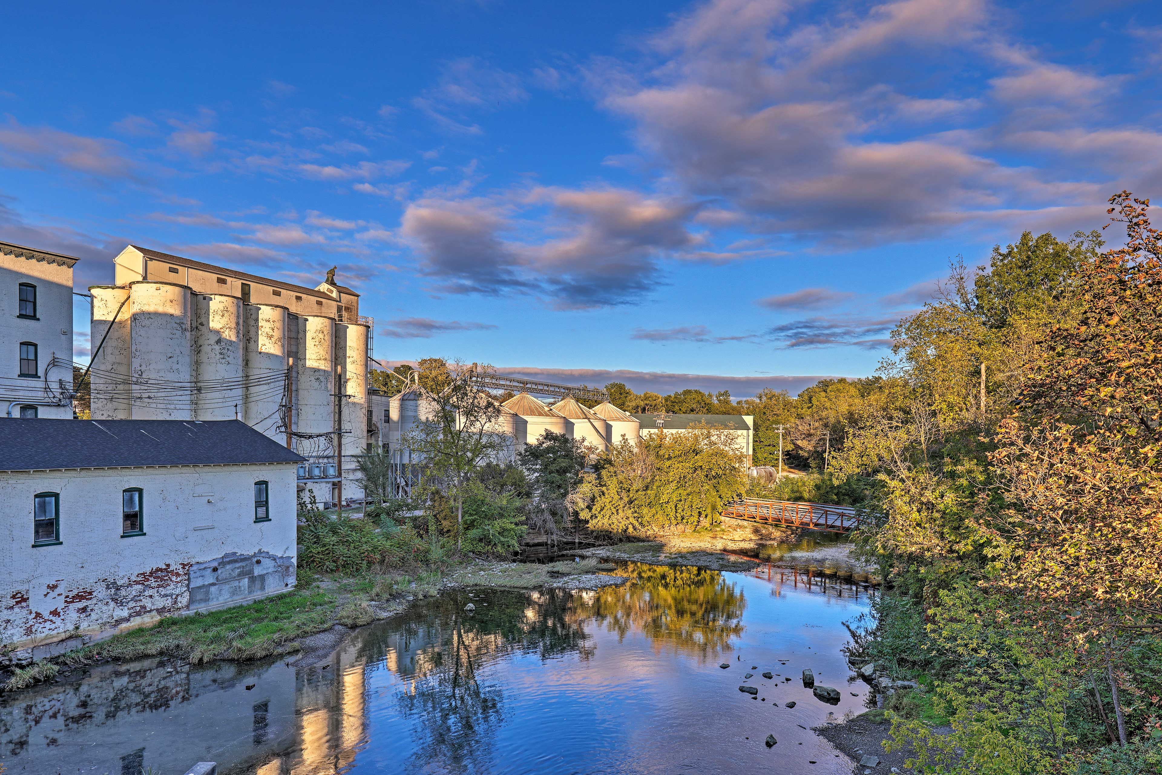 Newly Renovated Penn Yan Apartment < 1 Mi to Lake!