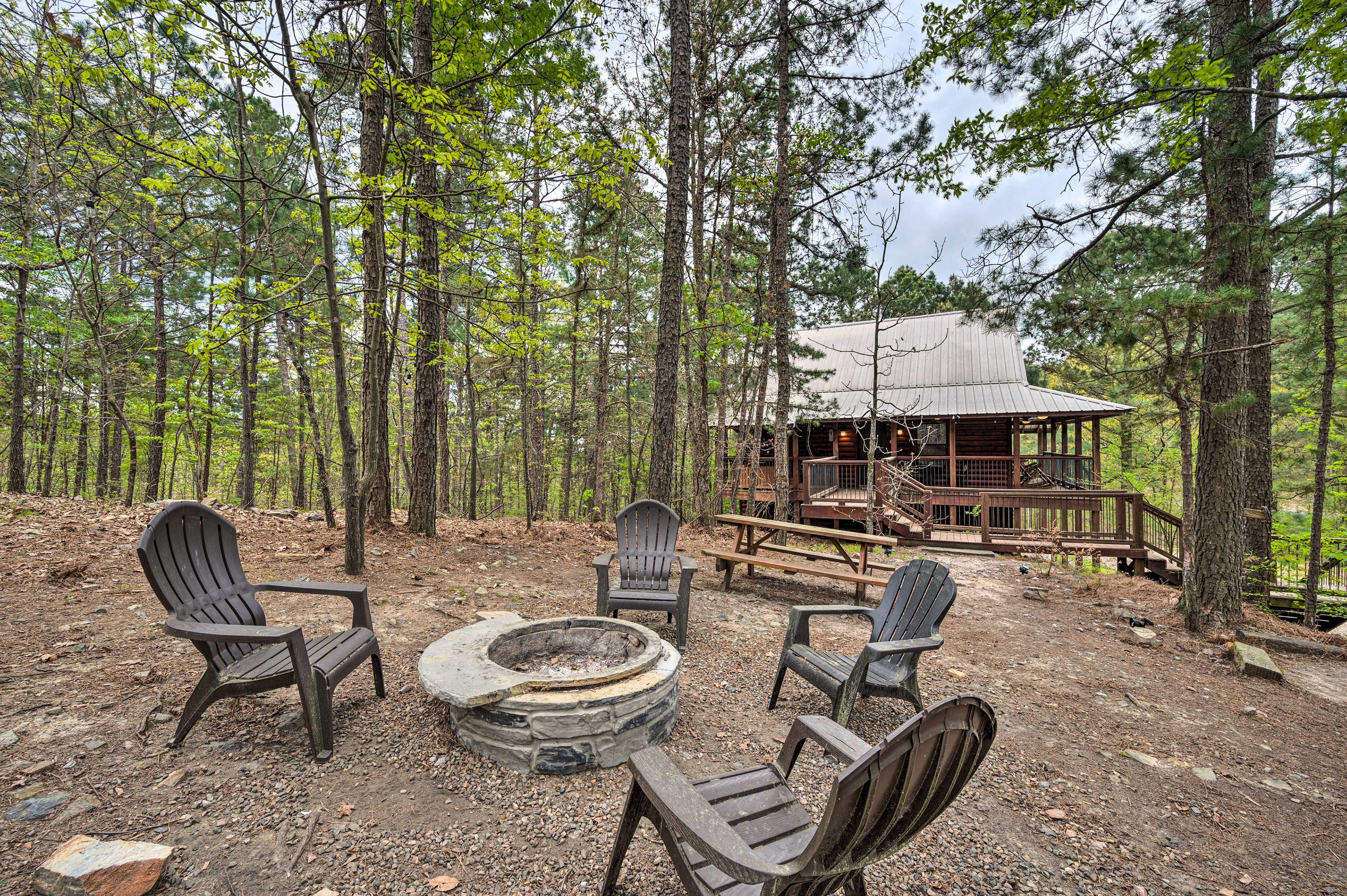 Property Image 2 - Southern Hills Cabin Near Beavers Bend State Park!
