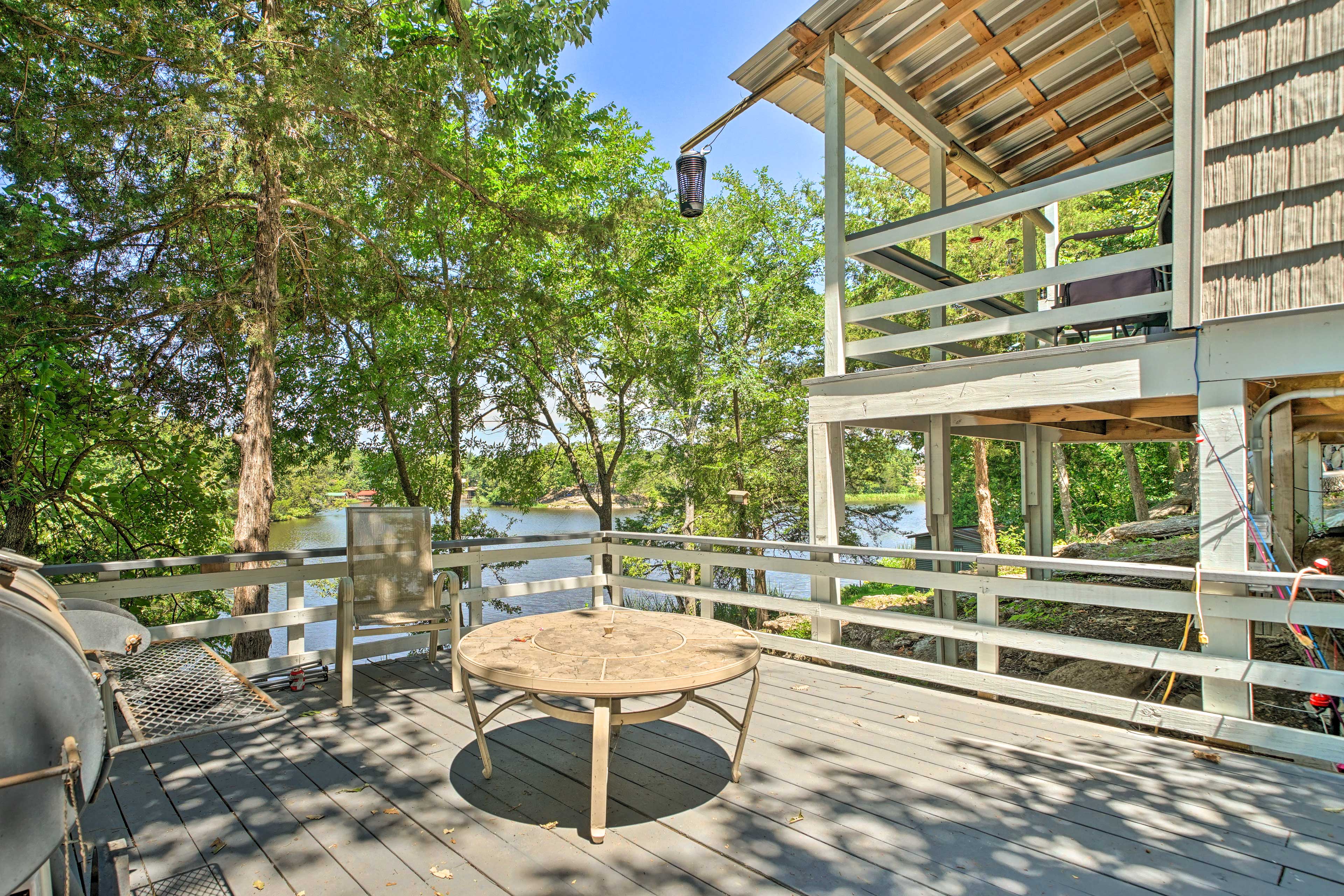 Property Image 1 - Fort Towson Waterfront Cottage: 2 Decks + Dock
