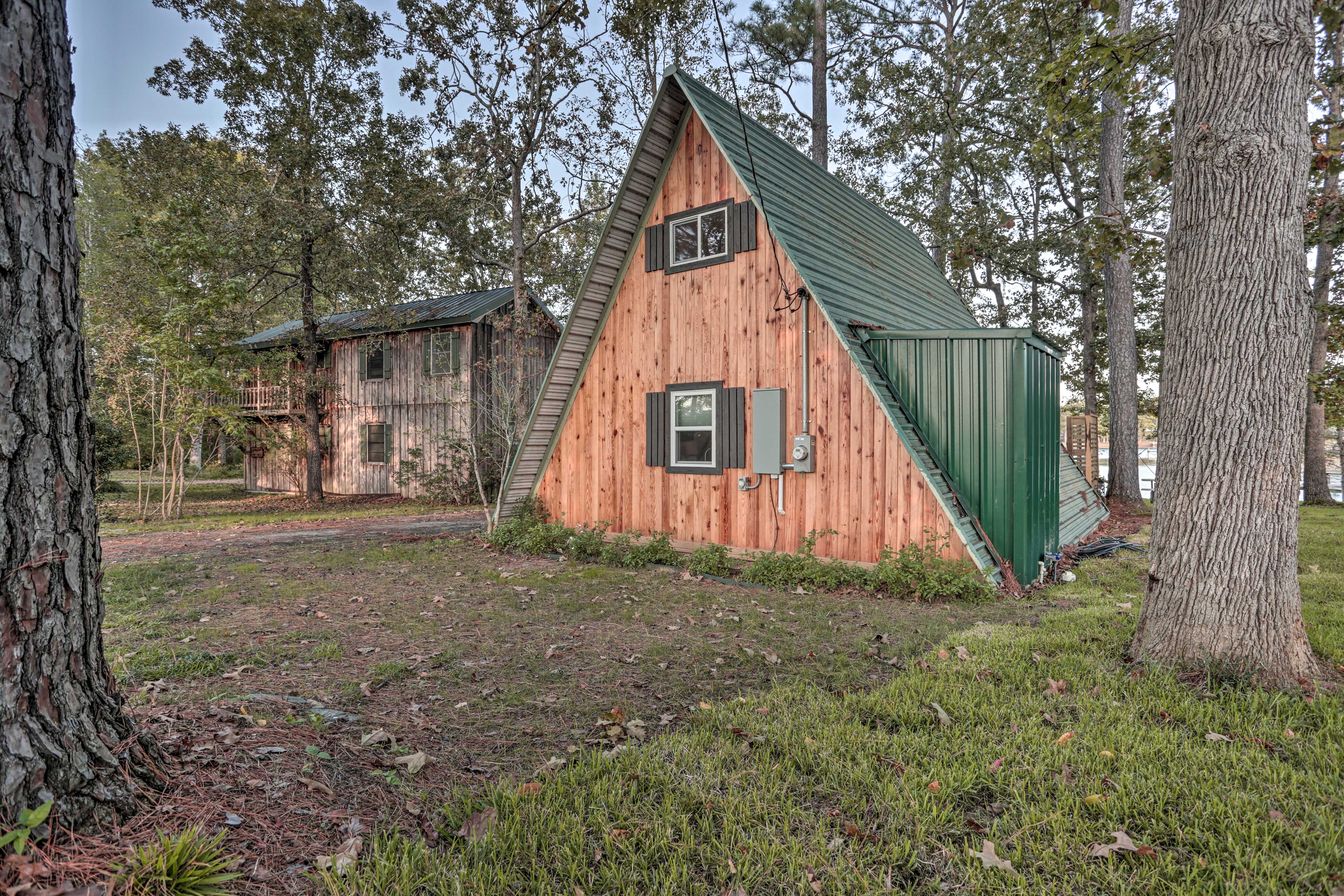 Cozy Toledo Bend A-Frame w/ Waterfront Views!