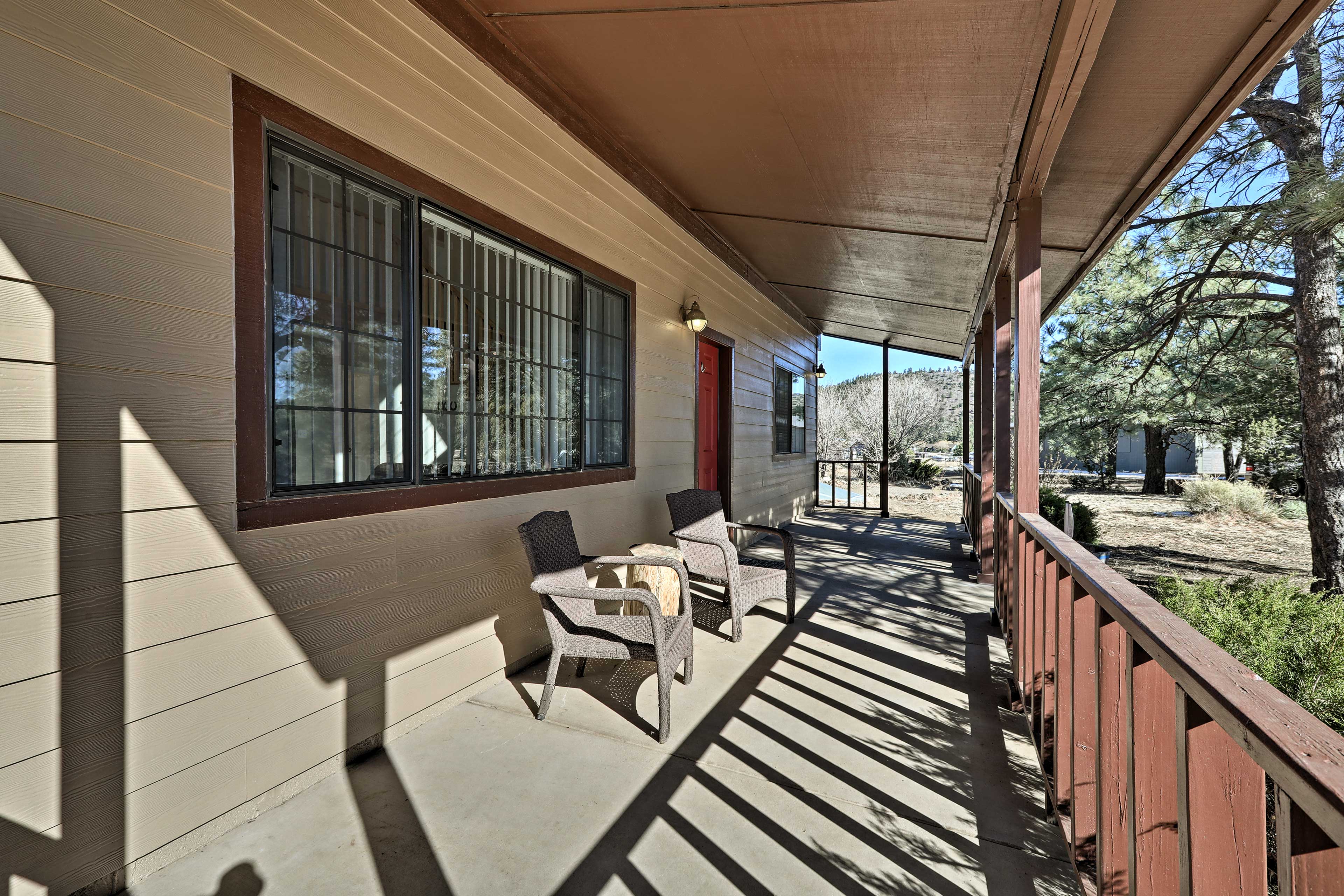 Property Image 2 - Spacious Family Home Surrounded by Mtn Views!