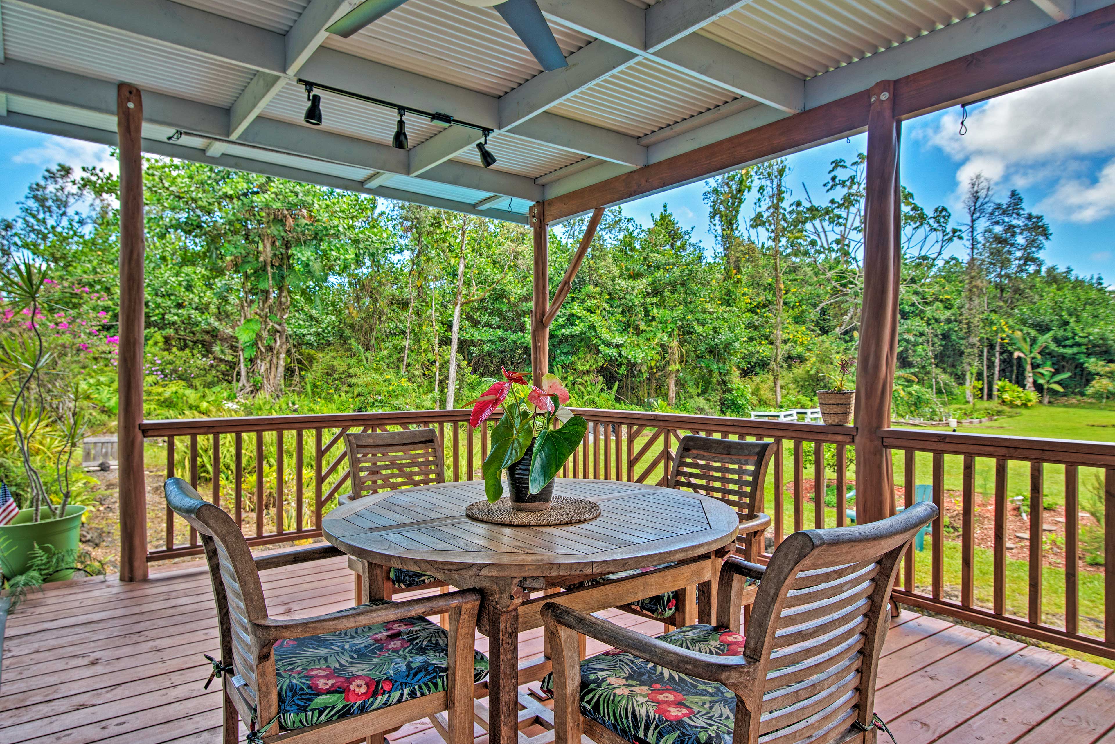 Property Image 2 - Keaau Apartment on Beautiful Acre w/ Pool & Deck!