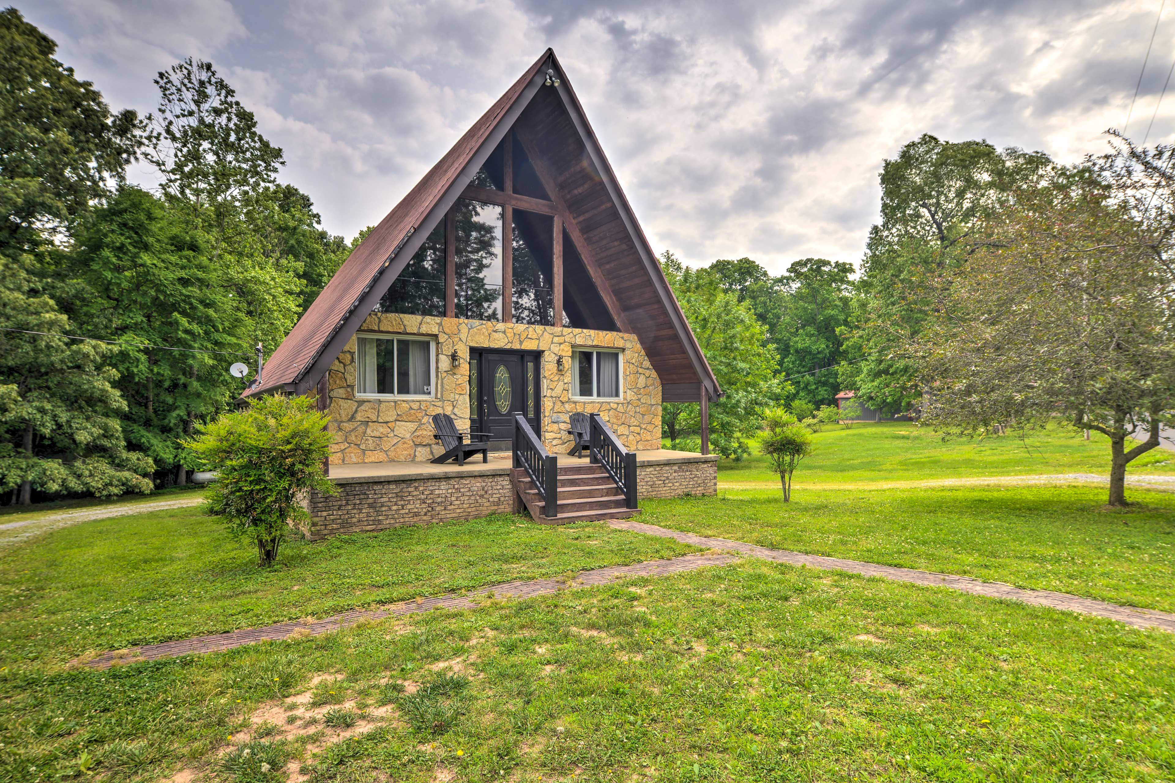 Property Image 1 - A-Frame Cabin w/ Hot Tub, Walk to Kentucky Lake!