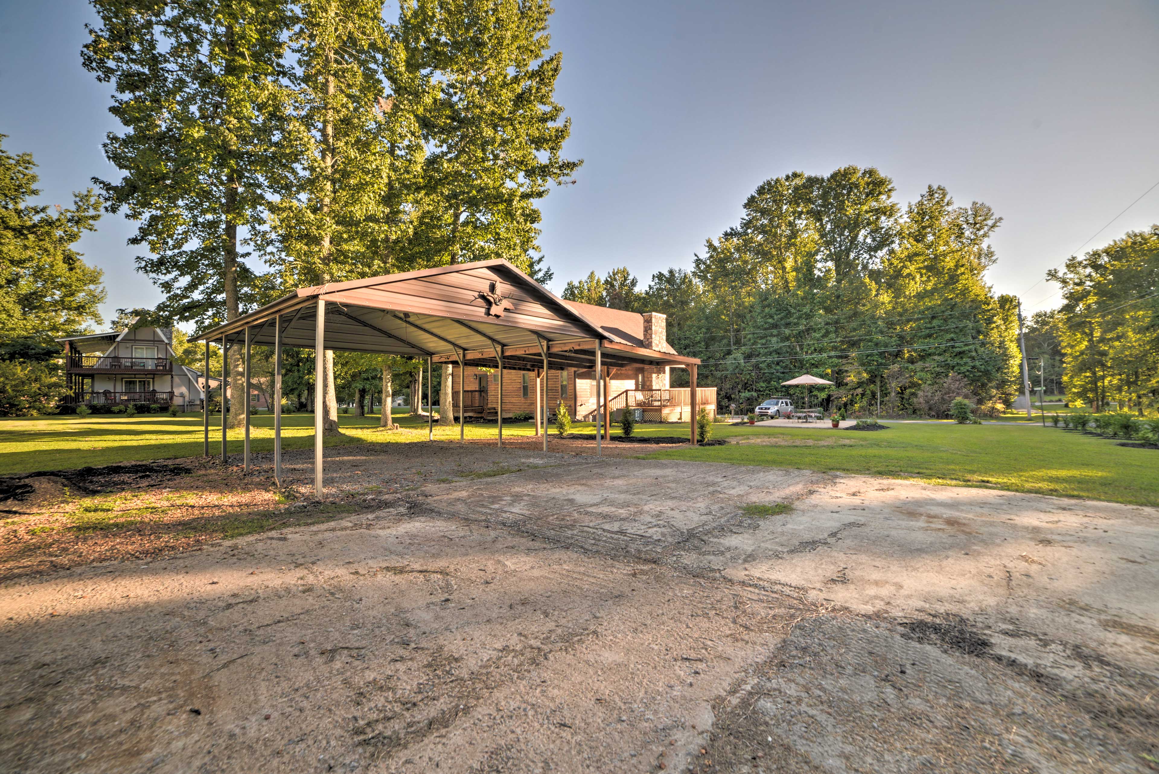 Property Image 2 - Fisherman’s Paradise with Fire Pit & Lake Access!