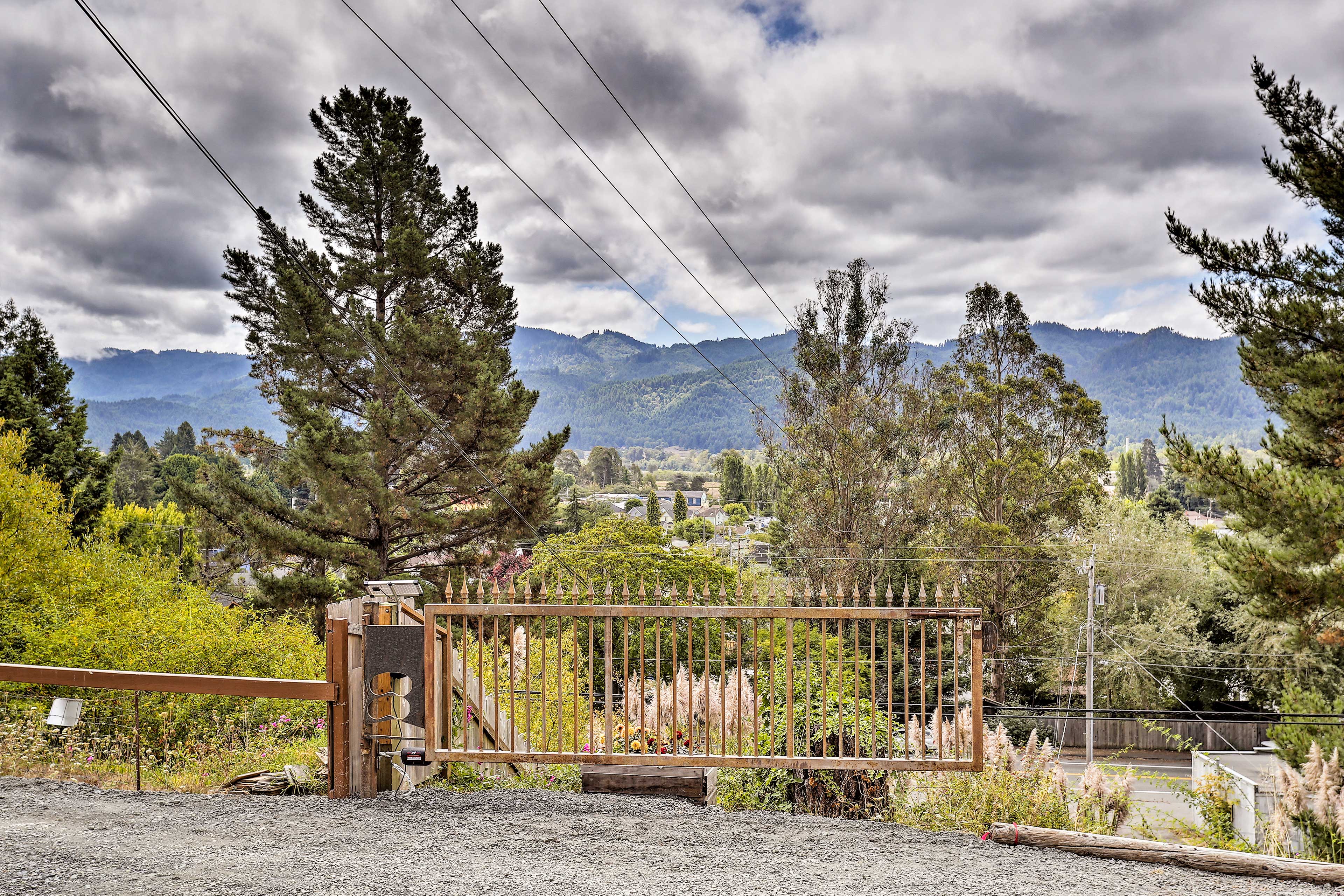 Property Image 2 - ’Coastal Soul’ Arcata Area California Home