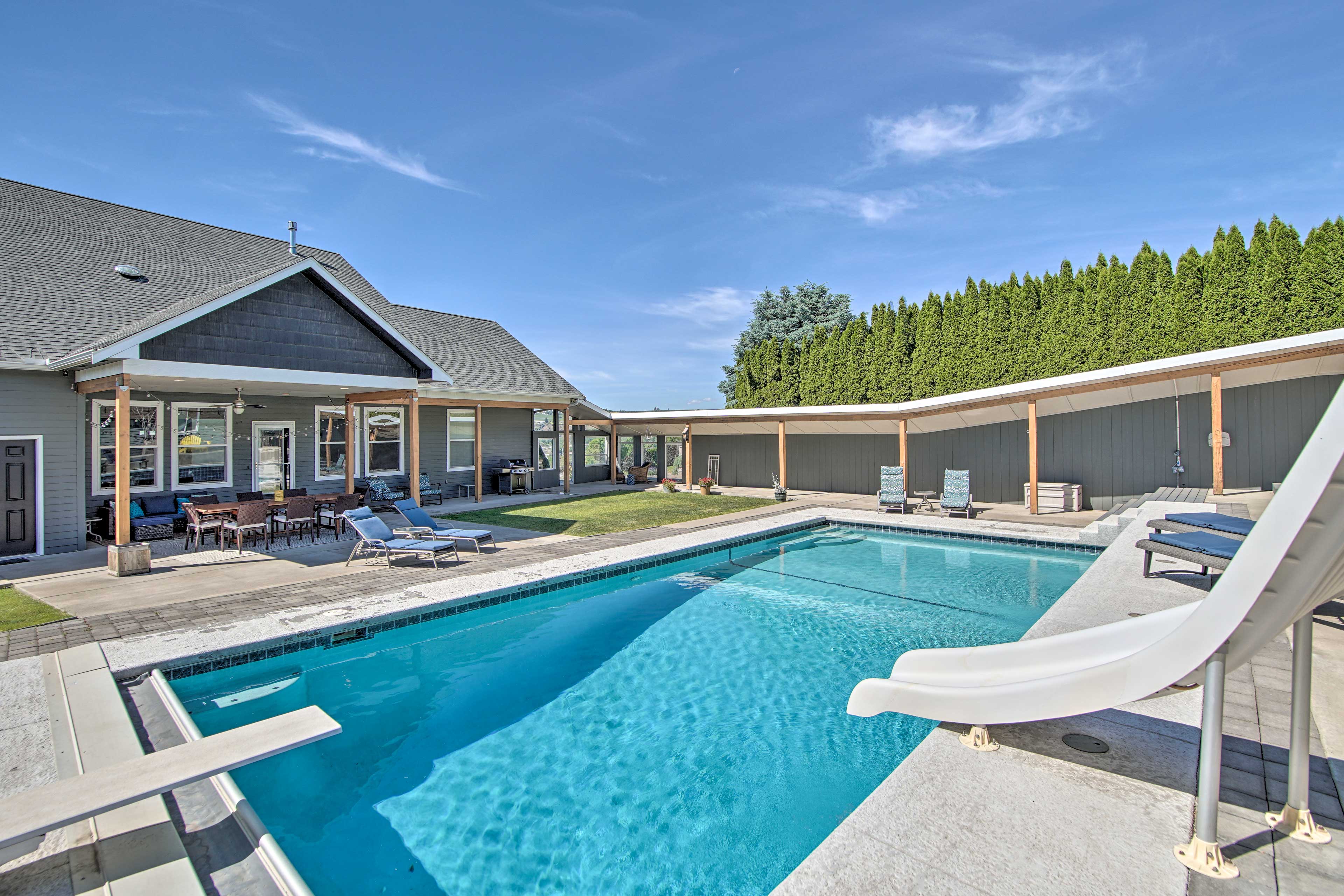 Property Image 2 - Remarkable Yakima Getaway w/ Pool & Hot Tub!