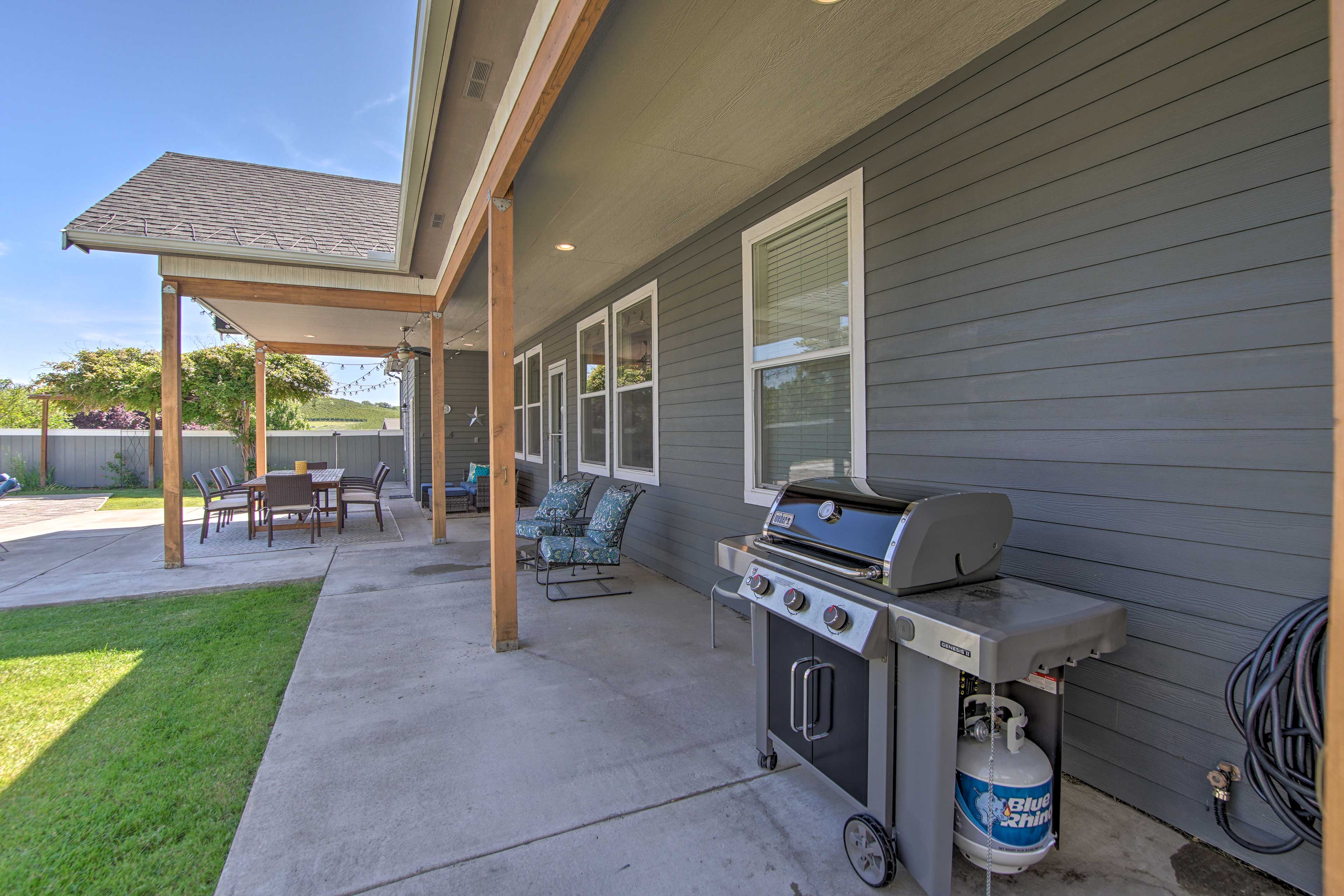 Remarkable Yakima Getaway w/ Pool & Hot Tub!