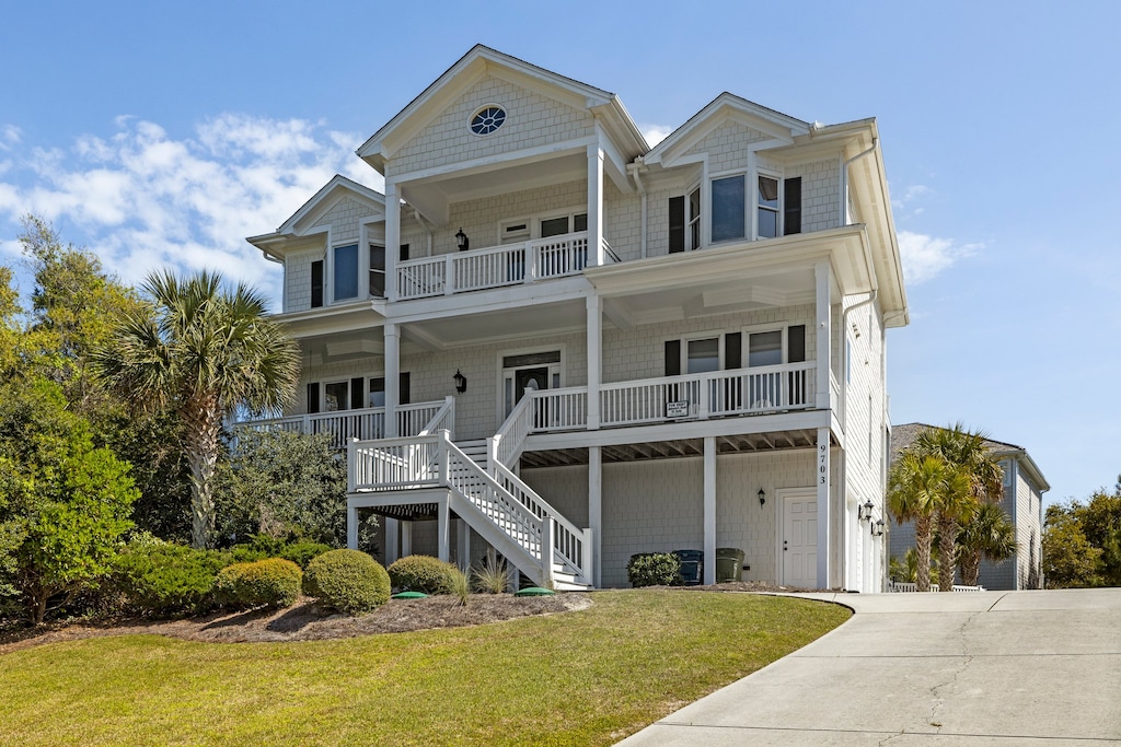 Welcome to Makin Waves!