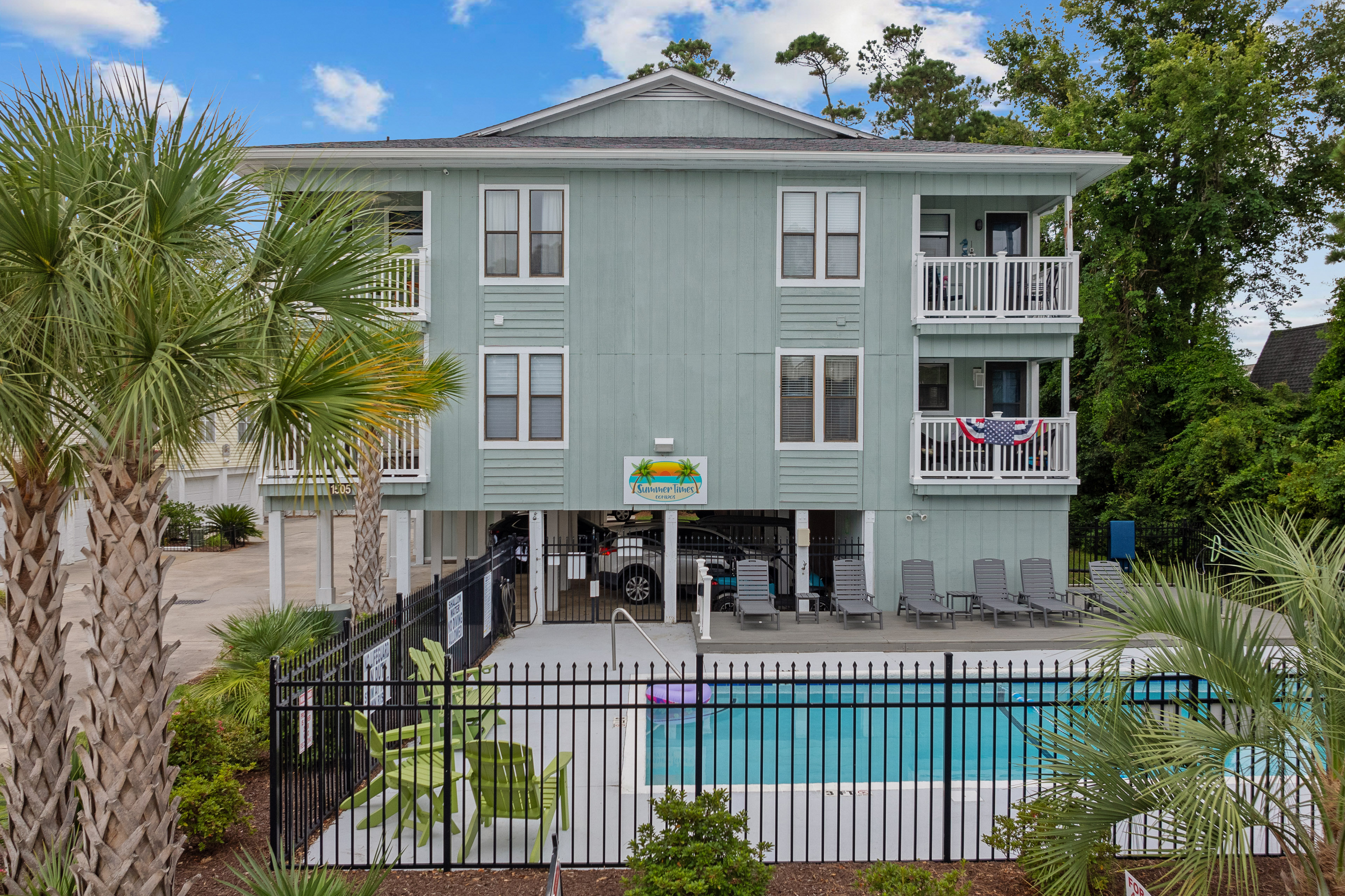 Property Image 2 - Relaxing, Updated Condo w/ Pool, Walk to Beach!