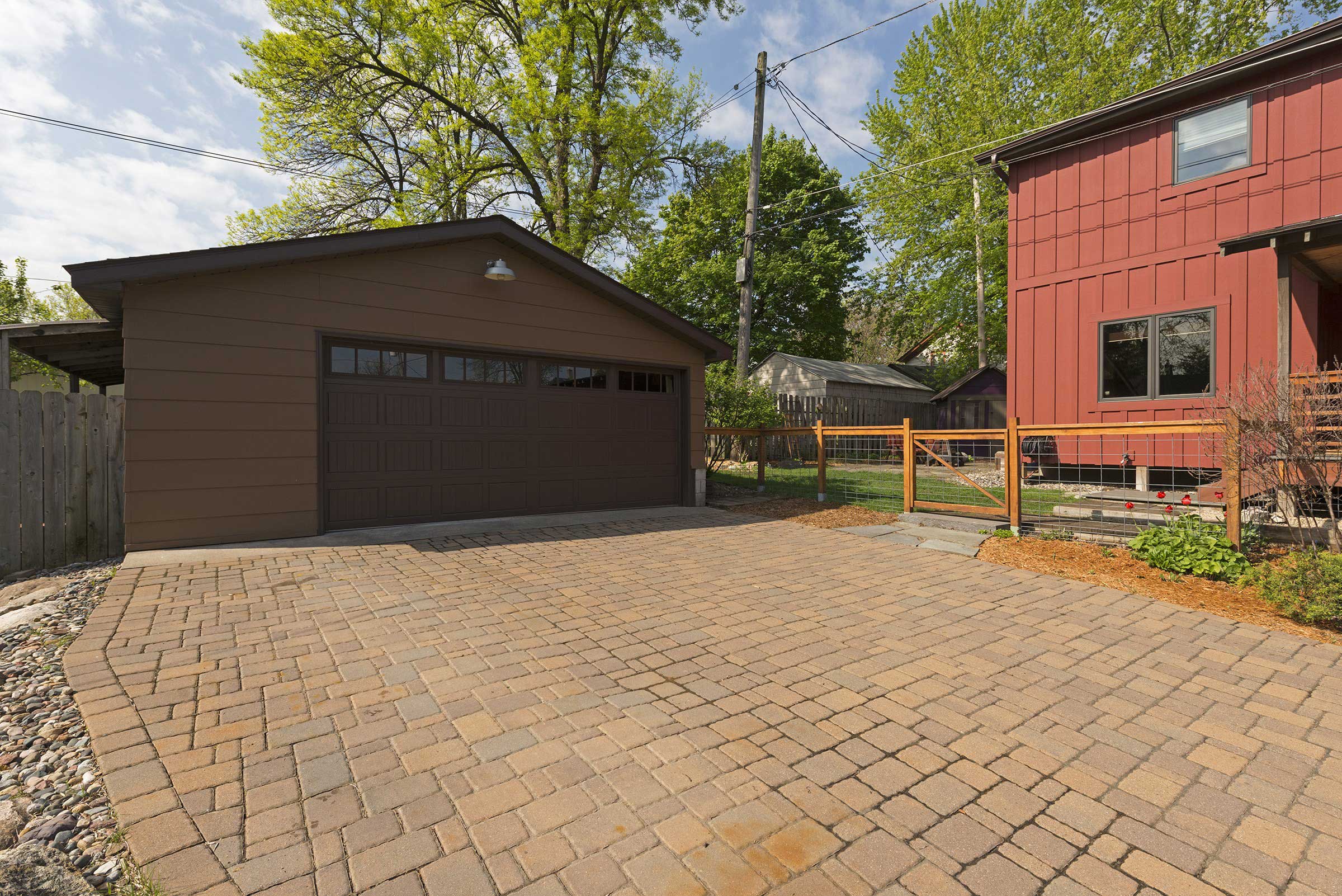 Property Image 2 - Spacious Pinetop-Lakeside Home w/ Hot Tub & Grill!