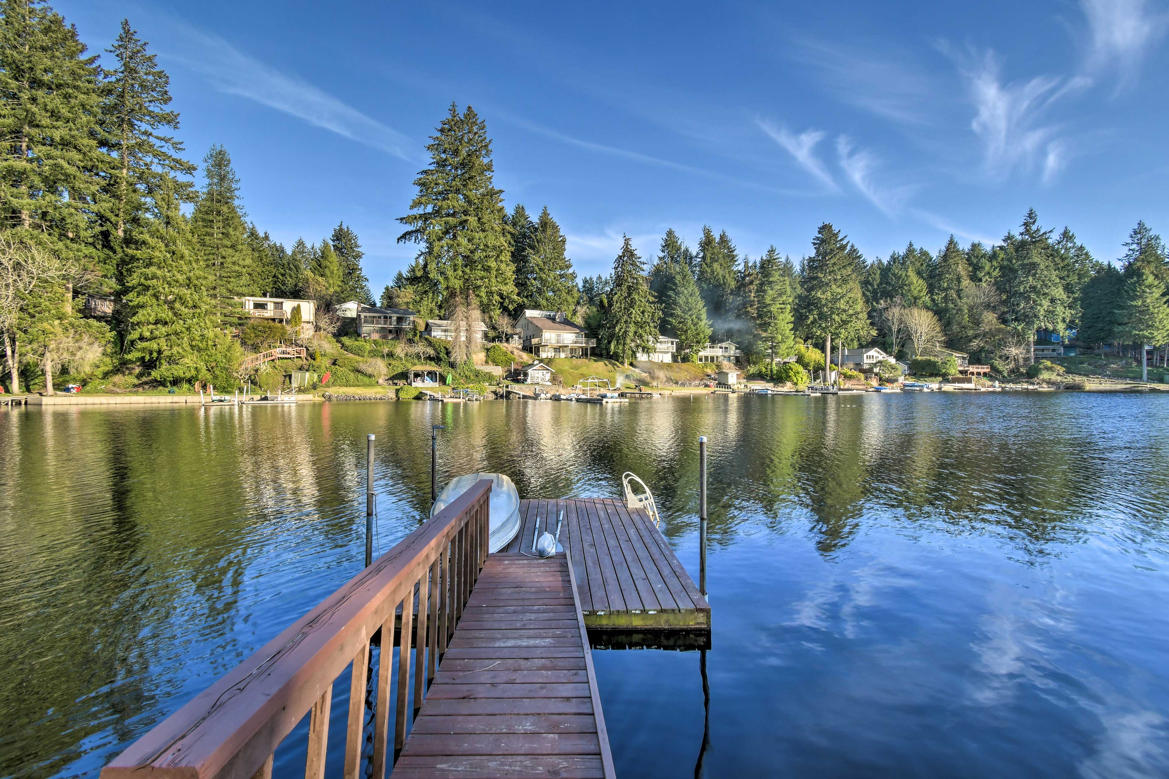 Property Image 1 - ’The Peacock House’ - Waterfront Home w/ Hot Tub!