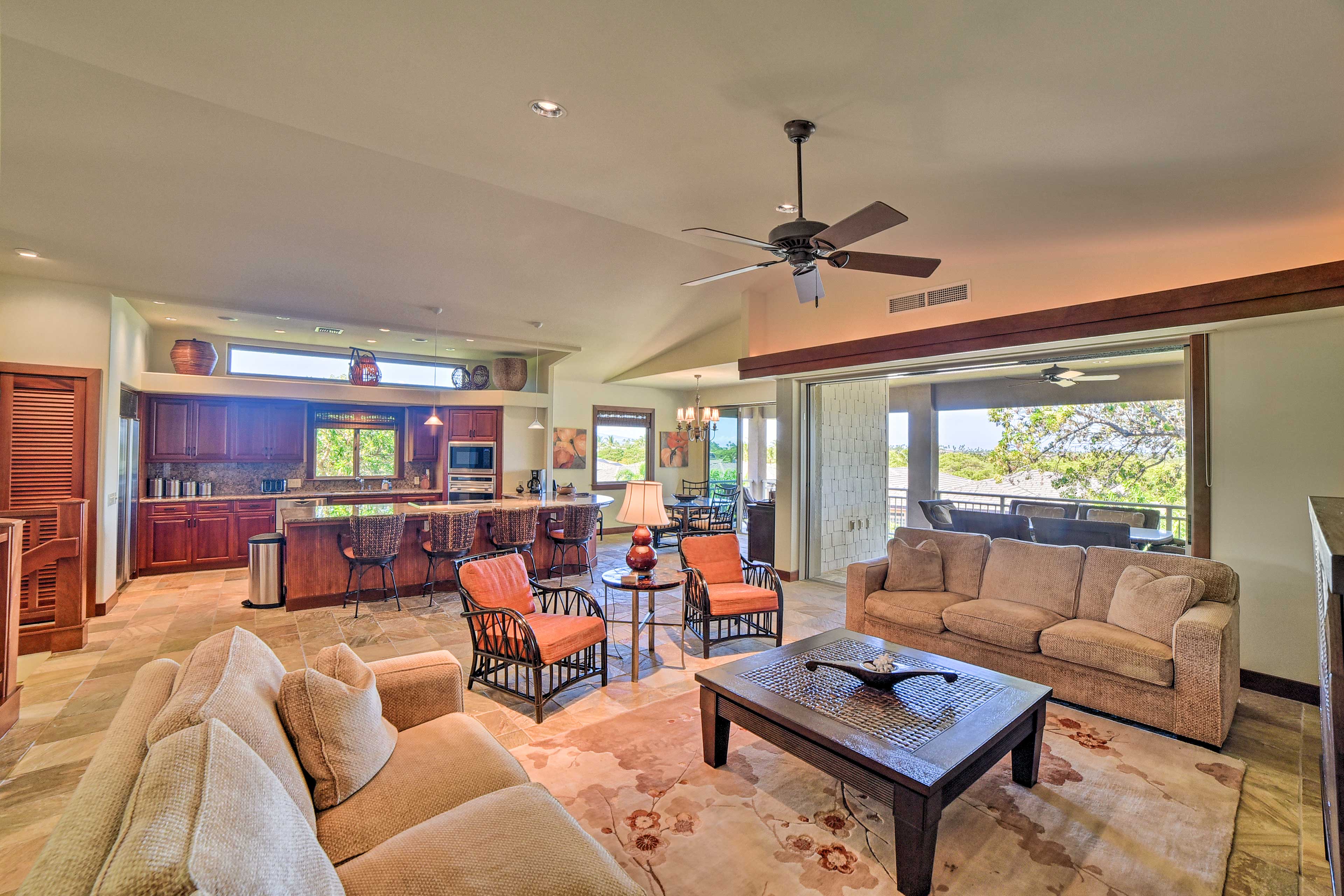 Property Image 1 - ’Tropical Paradise’ Resort Villa: 1 Mile to Beach!