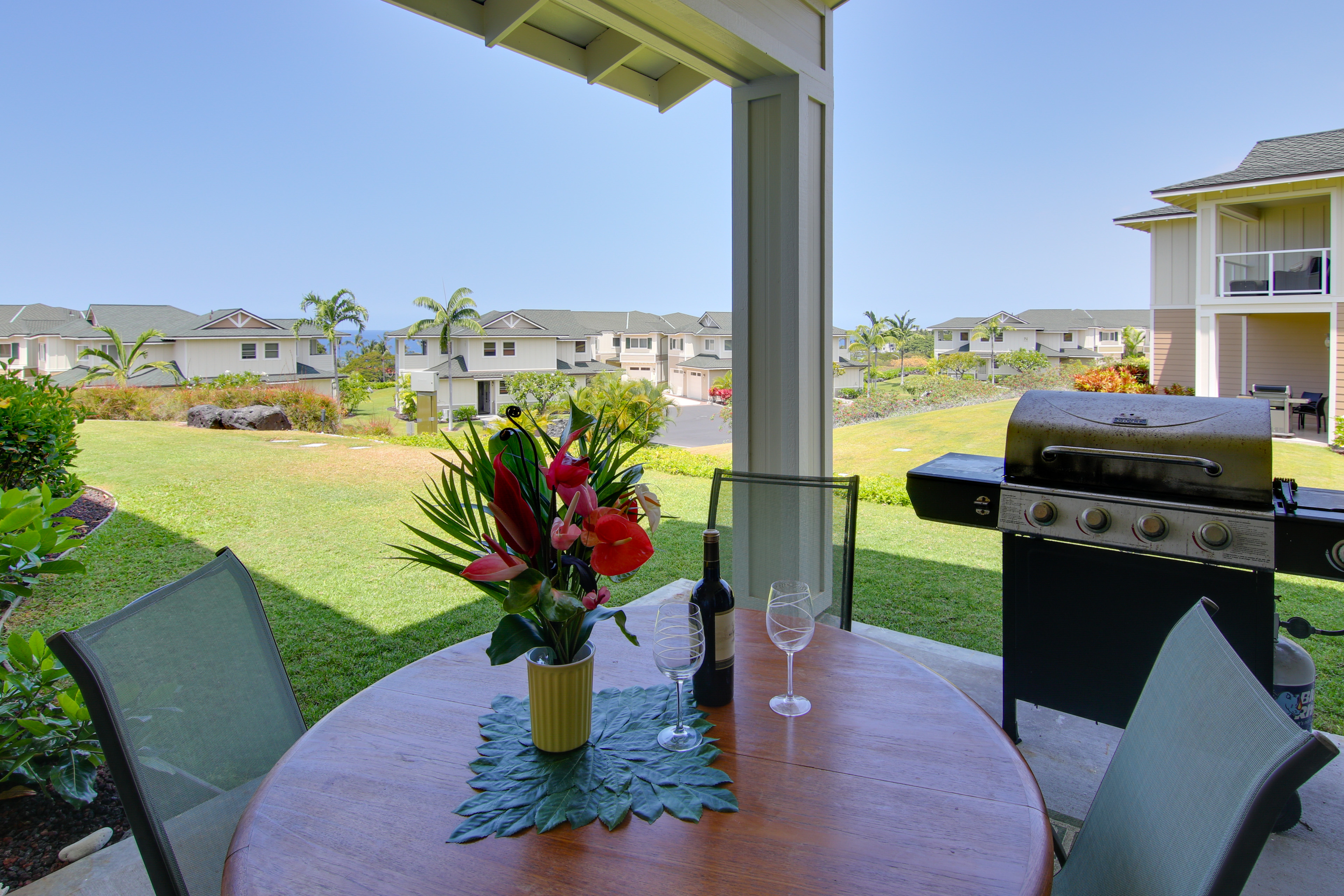 Tropical Kona Resort Townhome: Patio + Ocean Views
