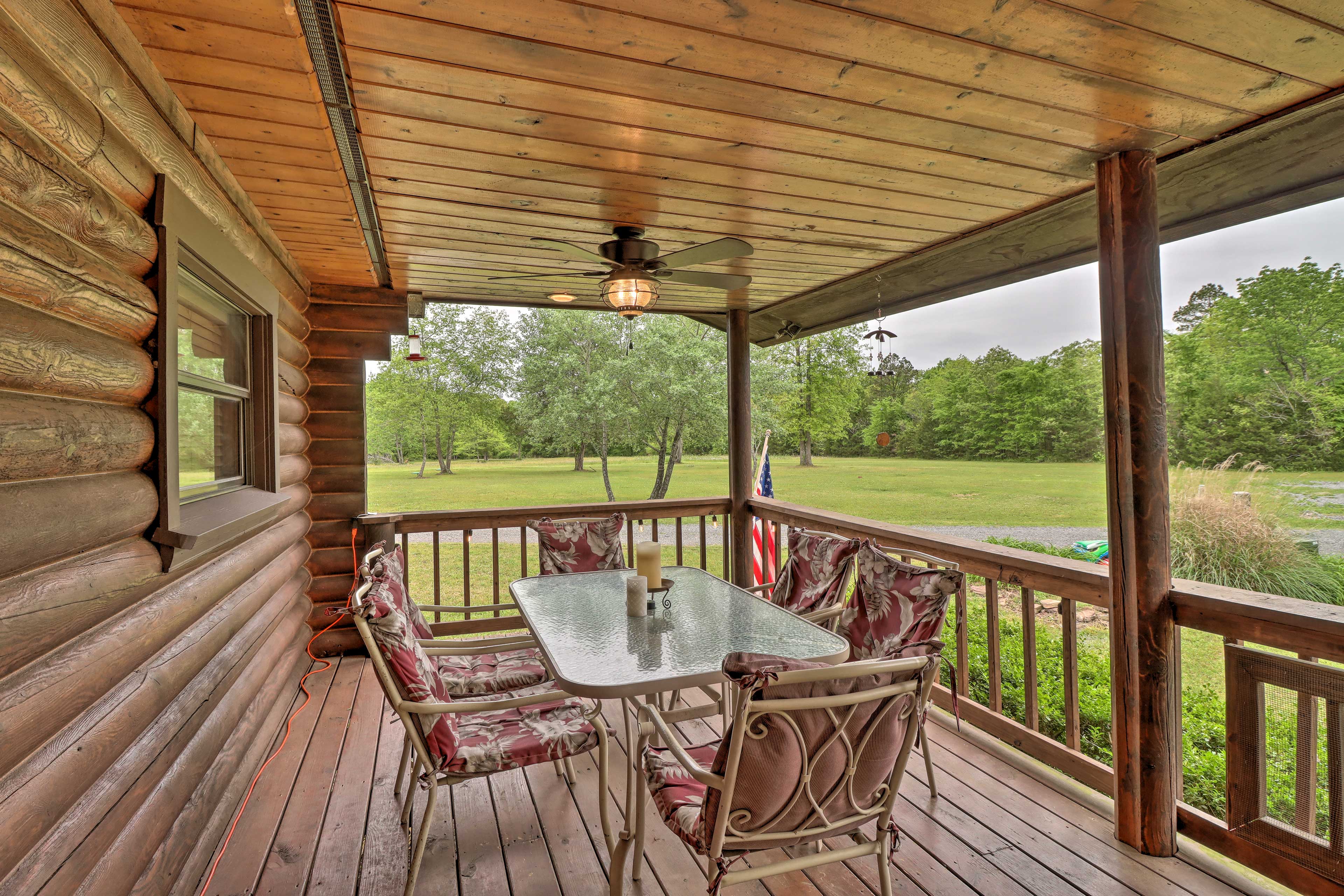 Property Image 2 - Luxury Greers Ferry Cabin w/ Large Deck & Fire Pit
