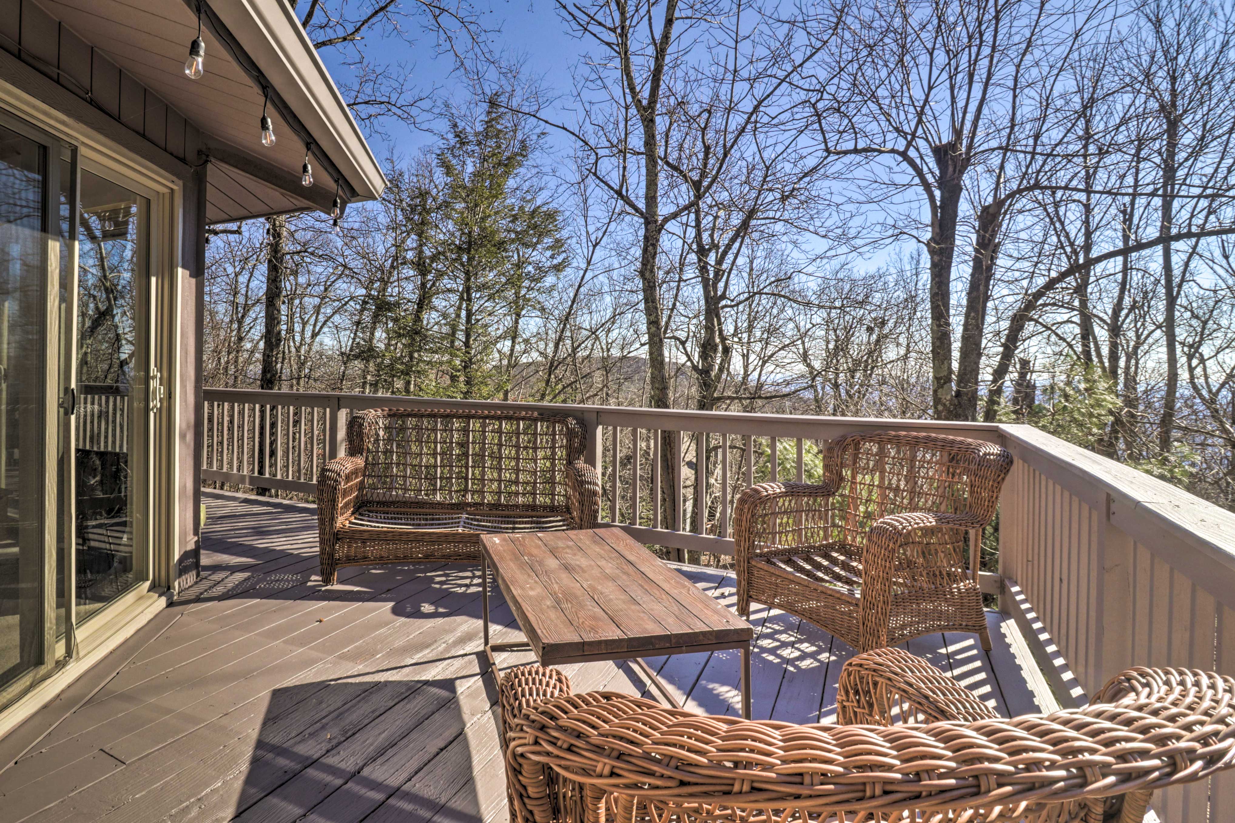 Property Image 2 - Rustic Getaway with Fireplace - Walk to Slopes!