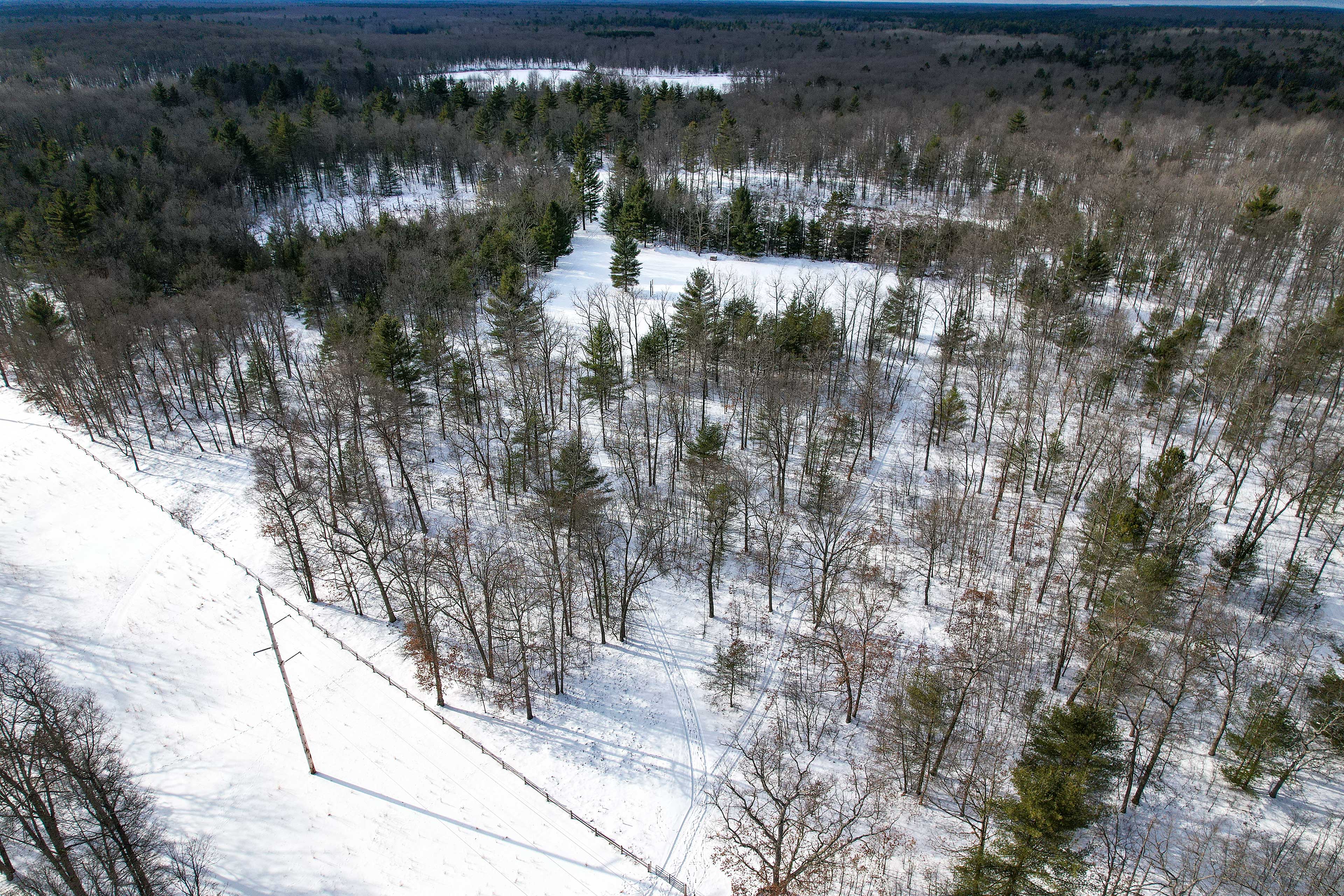 Property Image 2 - ’Rainbow Lodge’ at Scenic Double J River Camp