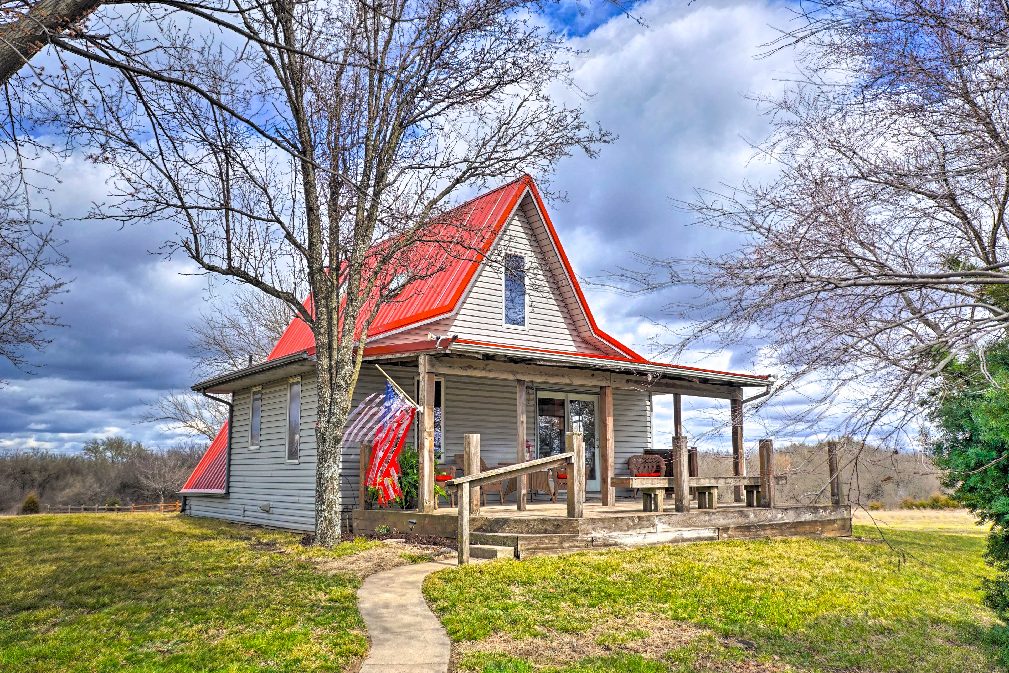 Property Image 1 - Vivid ’Cedar Ridge’ Cabin ~ 23 Miles to Wichita!