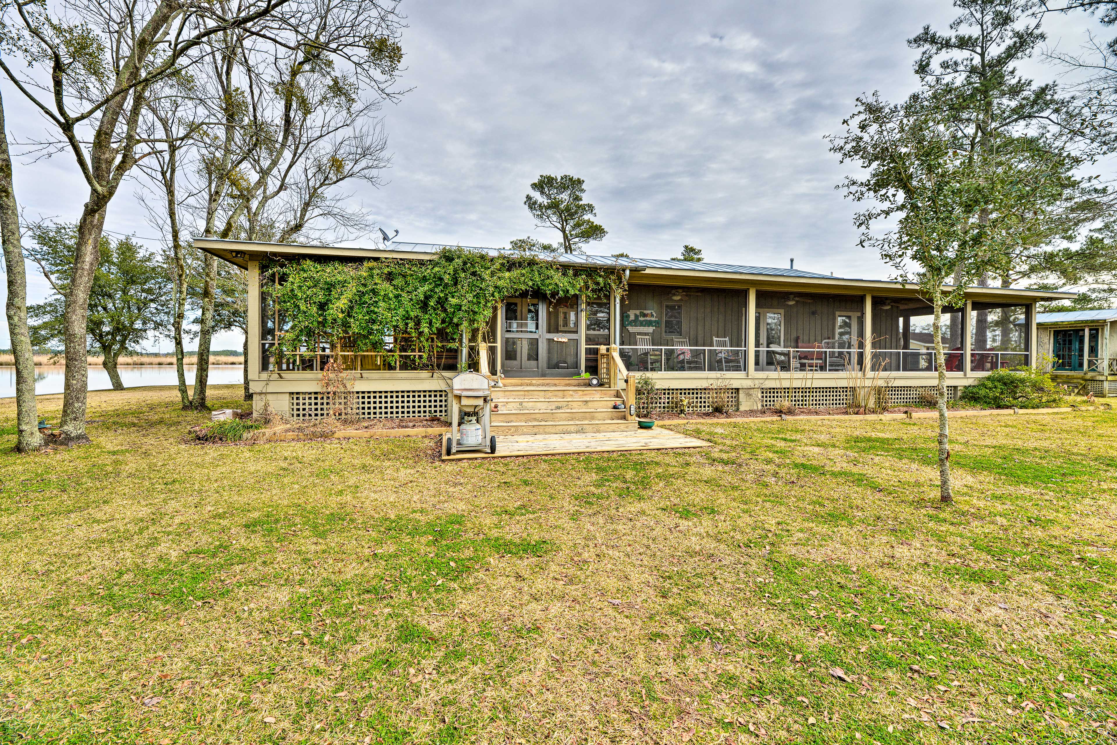 Property Image 2 - Waterside Belhaven House & Cottage w/ Porch & Dock