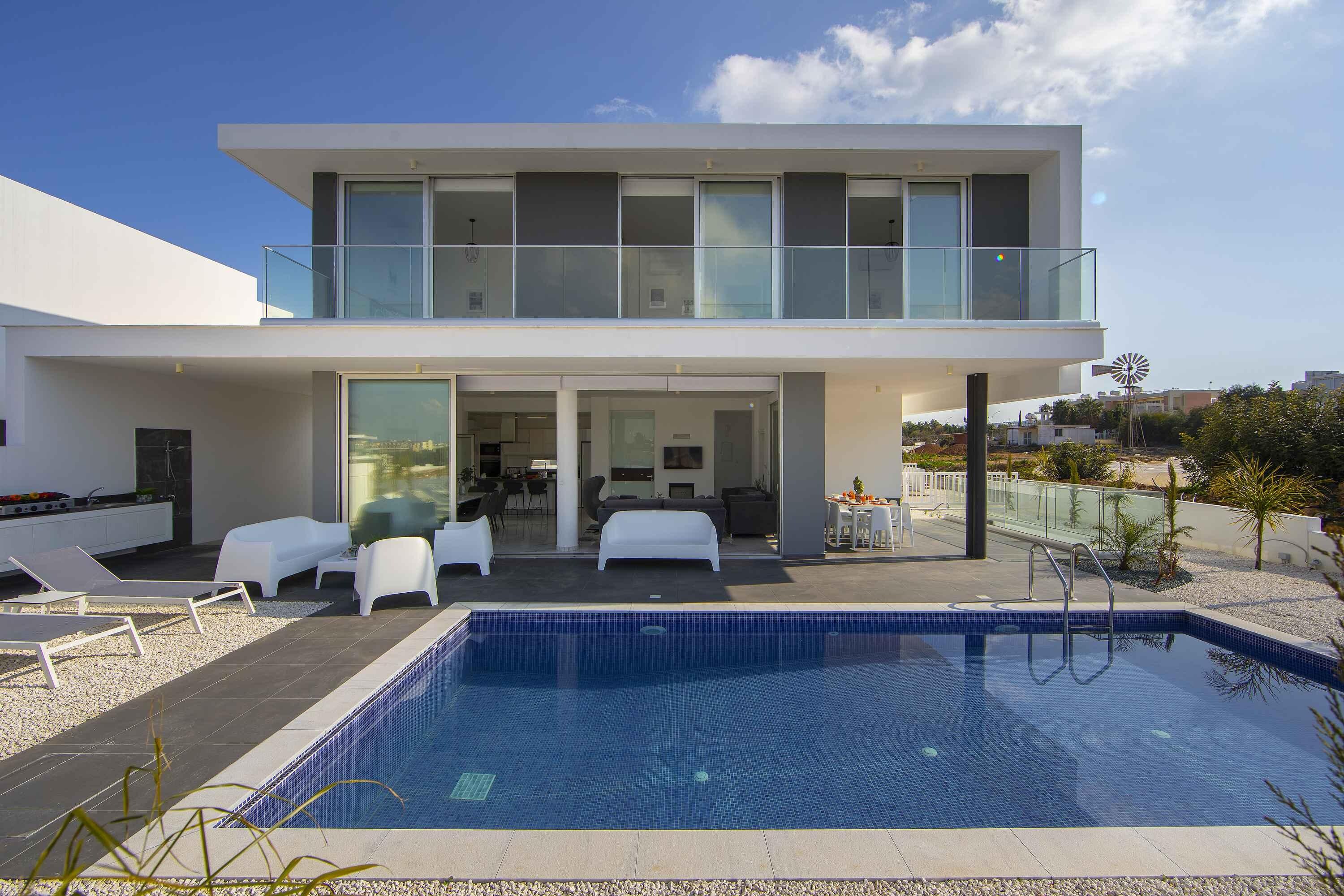 Property Image 1 - Brand New Luxurious Villa With Pool