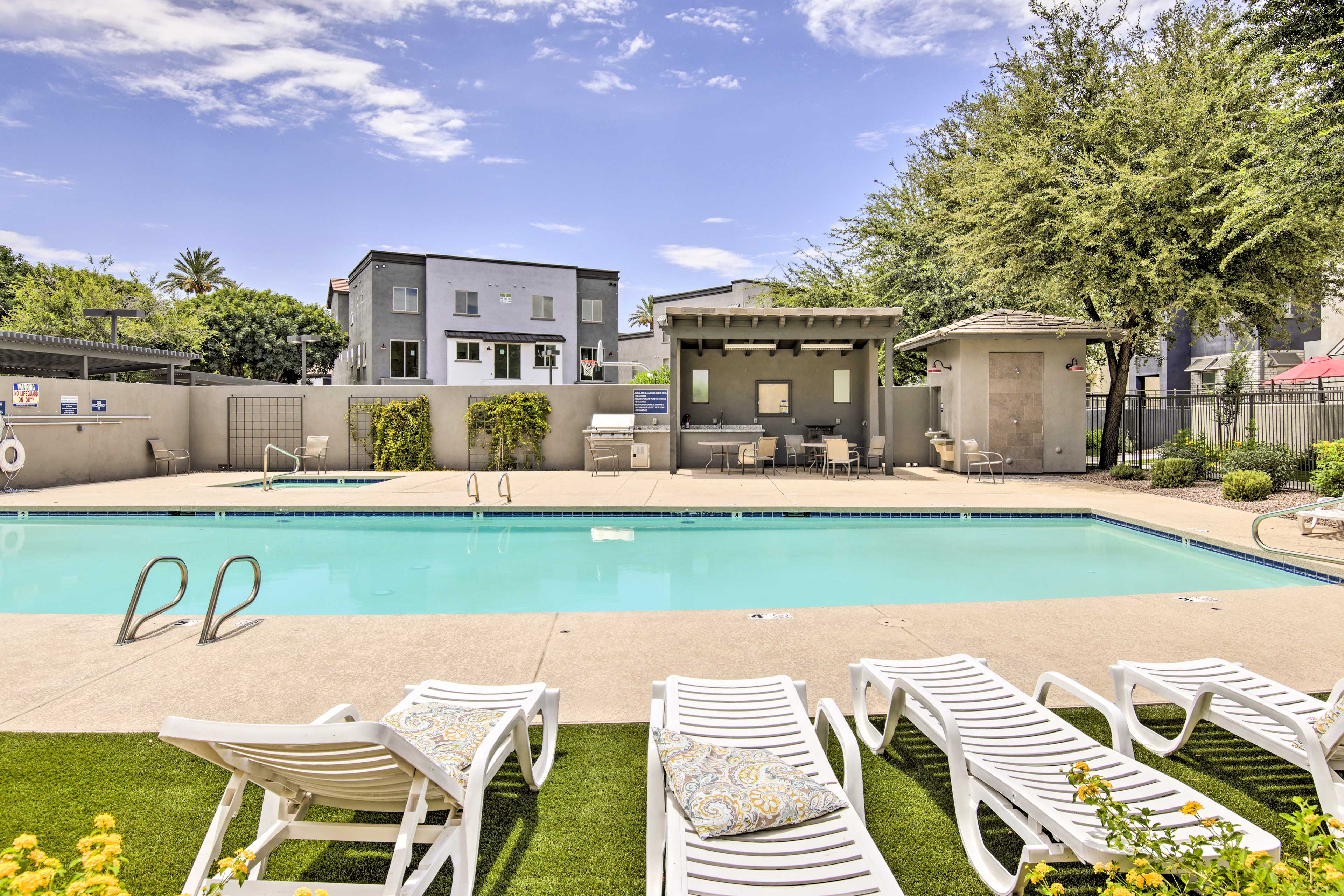 Property Image 1 - New-Build Chandler Townhome: Pool & Hot Tub Access