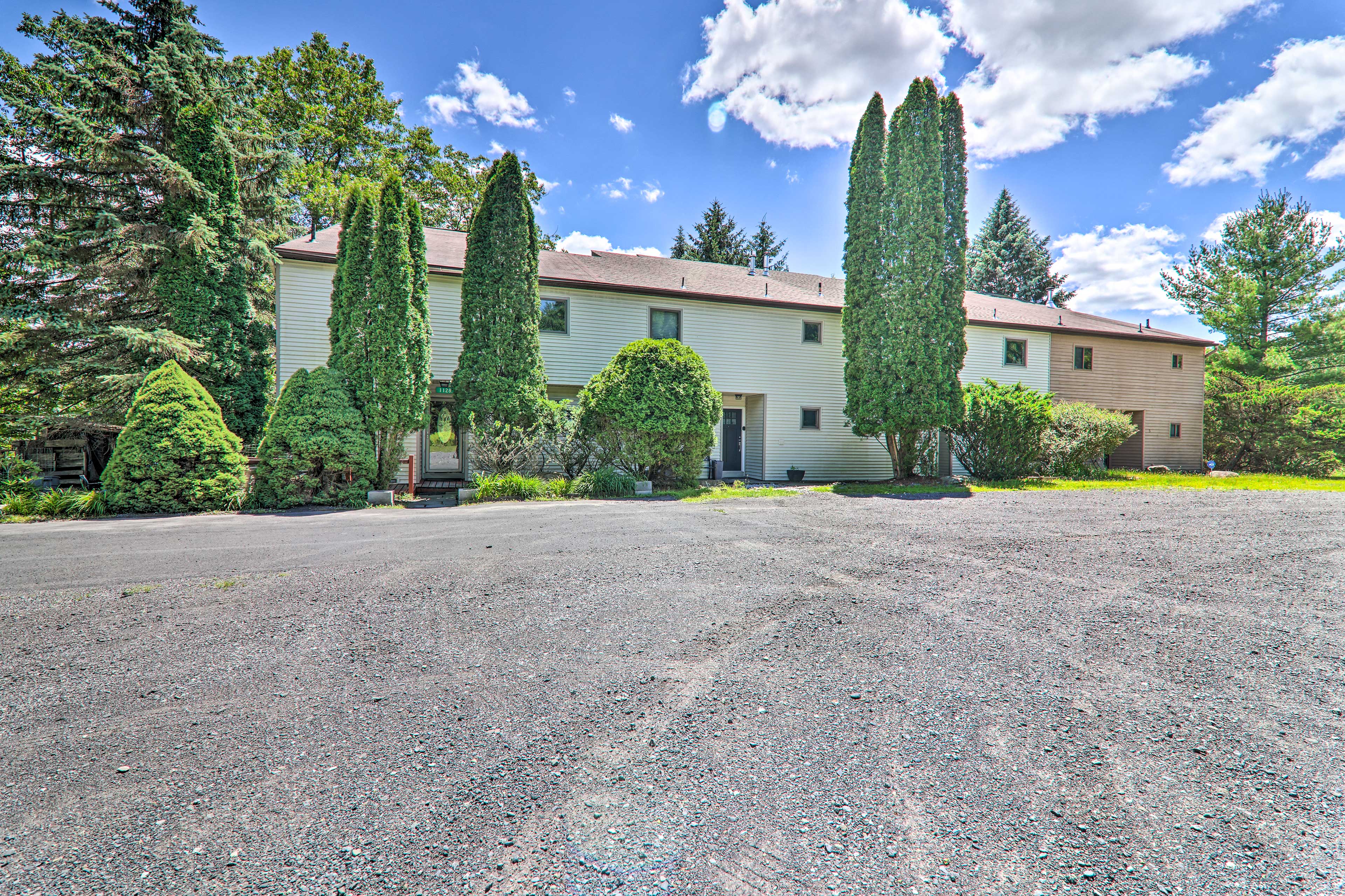 Property Image 1 - Stylish Tannersville Townhome w/ Fire Pit!