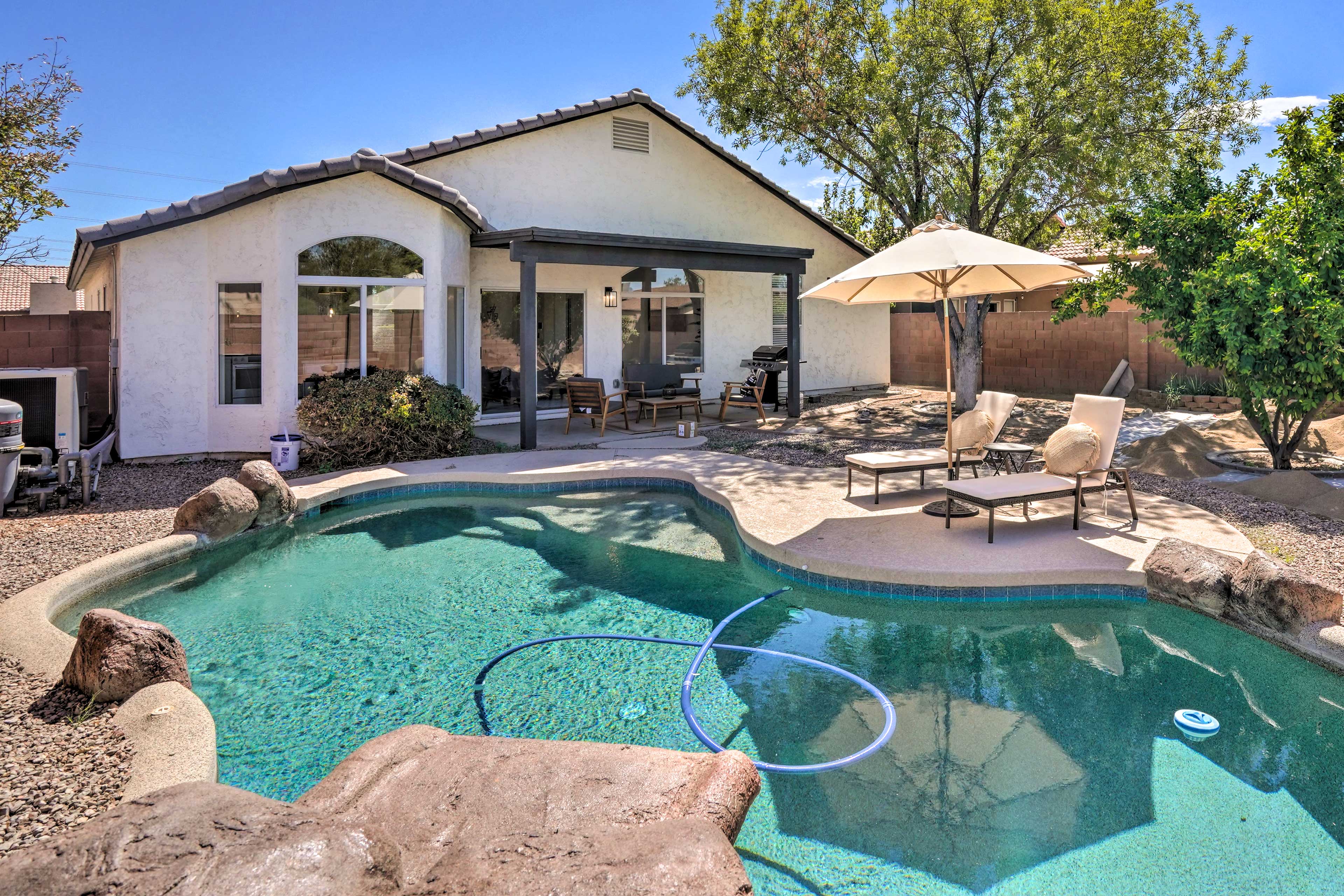 Property Image 1 - Sun-Dappled Phoenix Sanctuary: Private Heated Pool