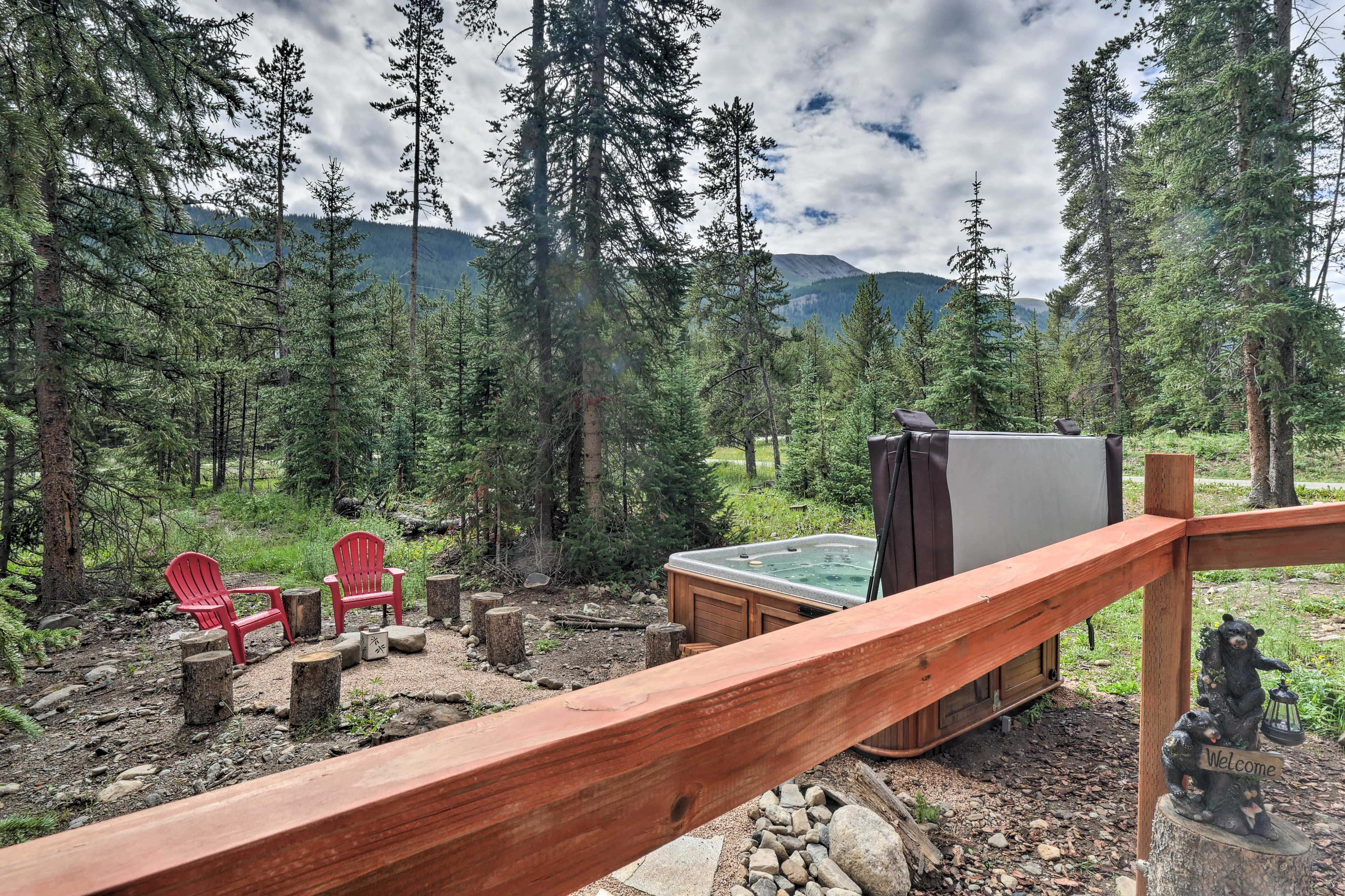 Property Image 2 - Breckenridge Retreat: Hot Tub & Mountain Views!