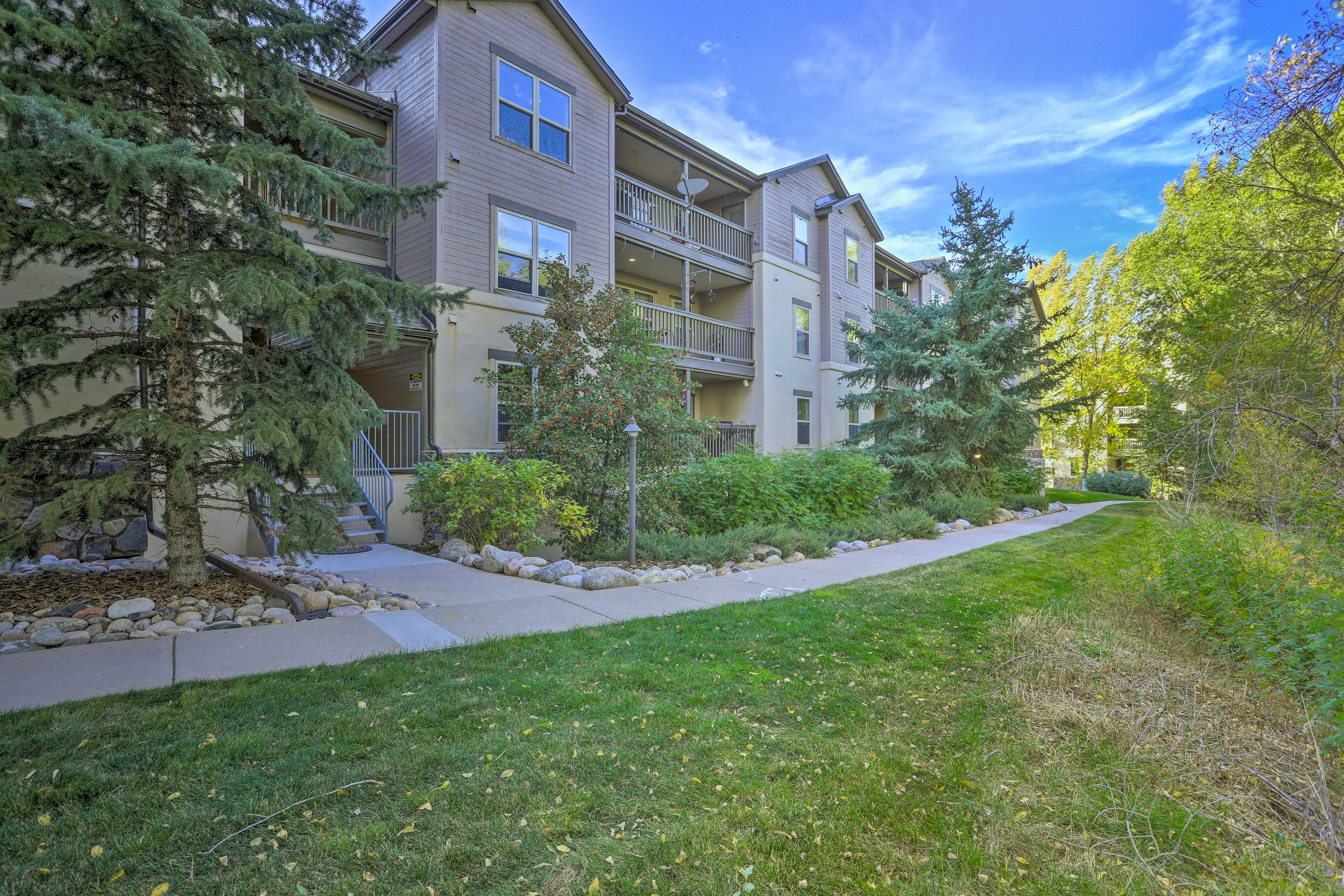 Walkable Dtwn Condo ~ 5 Miles to Beaver Creek Ski!
