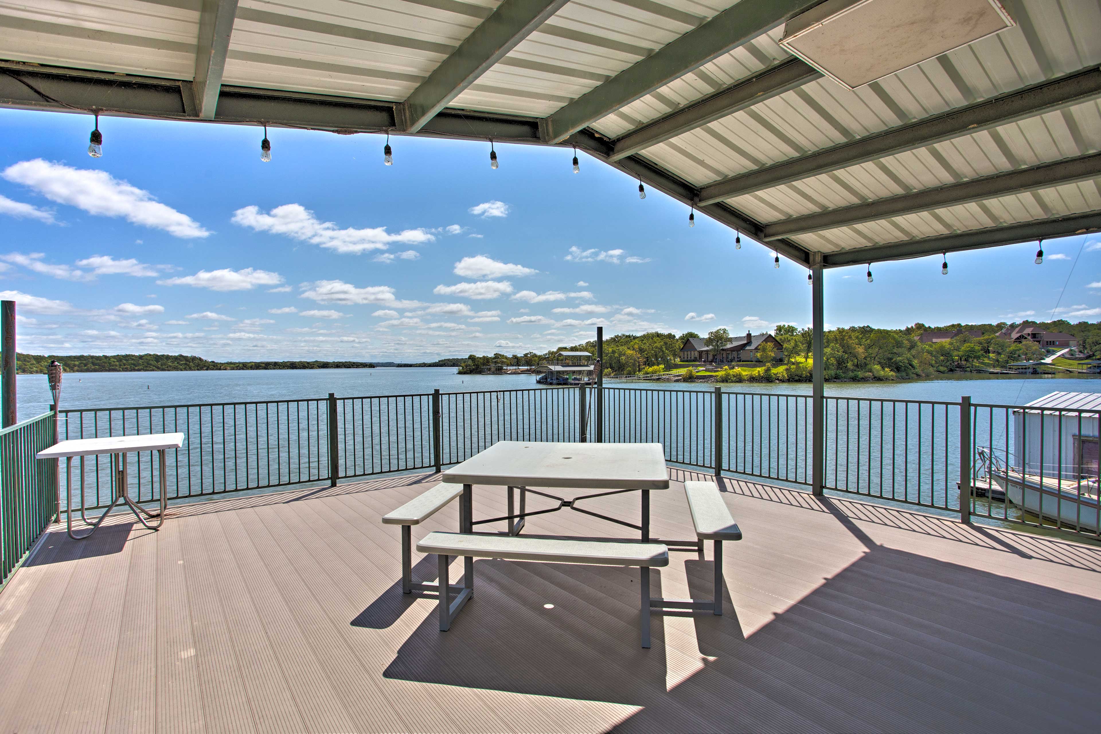 Property Image 2 - Waterfront Lake Bridgeport Haven w/ Boat Slip!