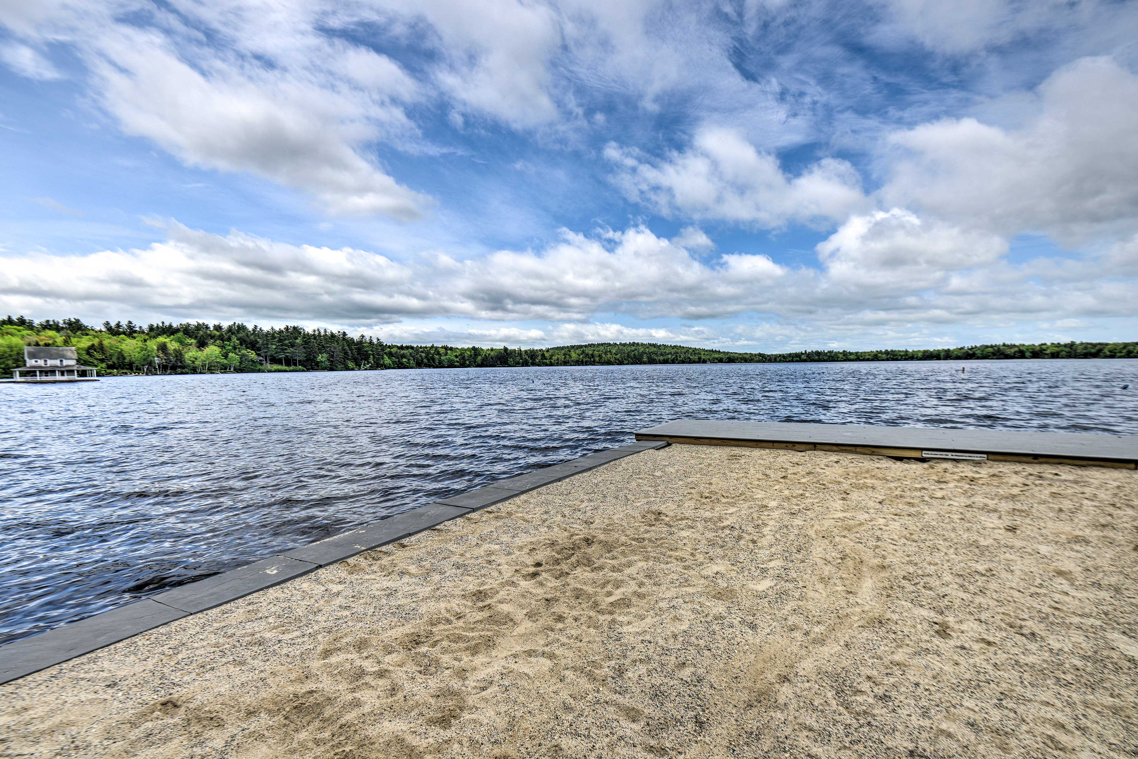 Property Image 1 - New London Cottage: Lake Access & Grill