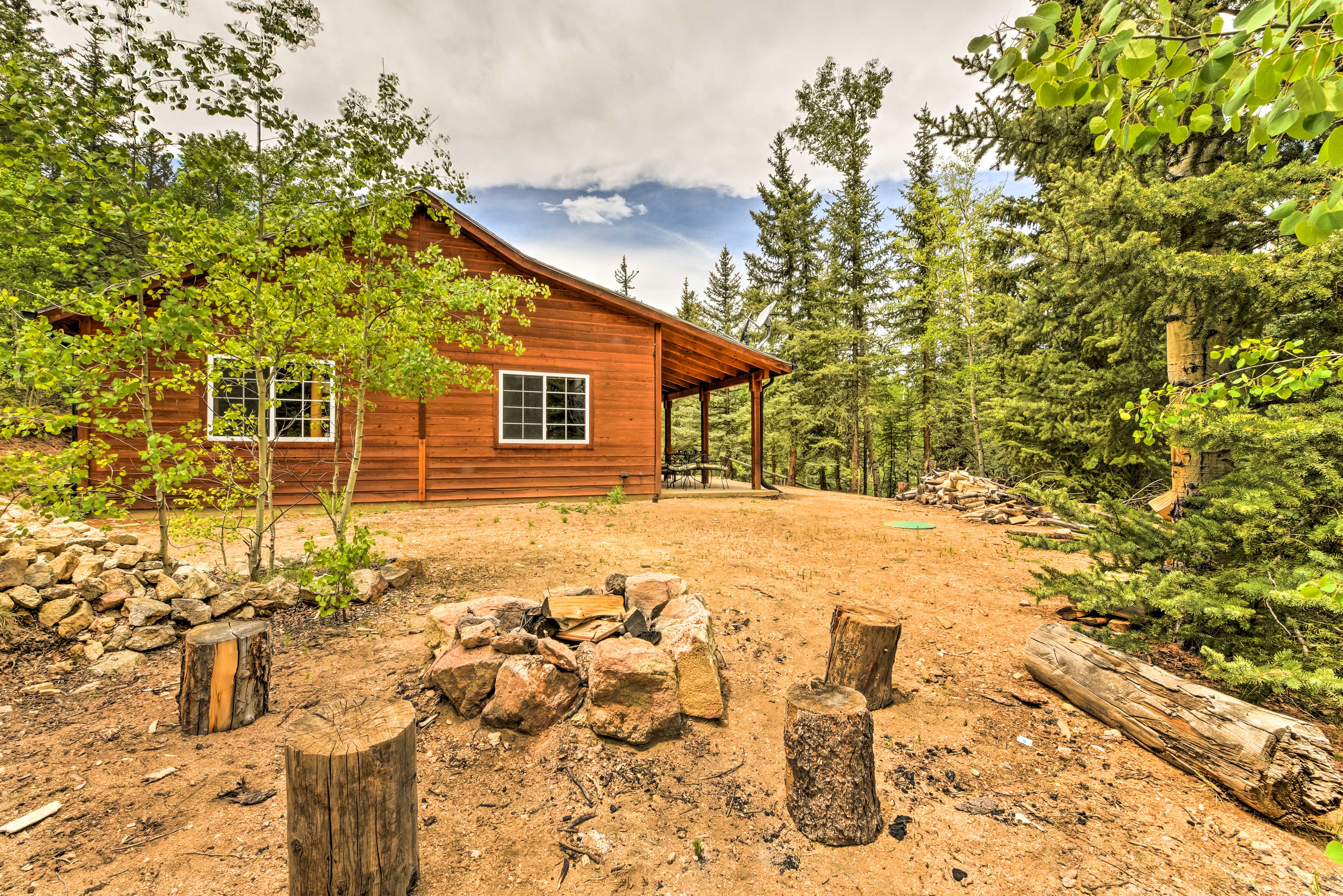 Property Image 2 - ’Bobcat Trail Cabin’ on 3 Acres in Como!