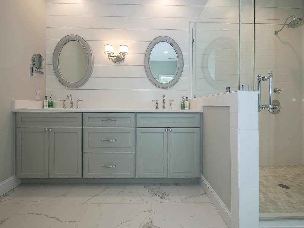 Private Bathroom with Double Vanity and Walk in Shower at 24 Rum Row