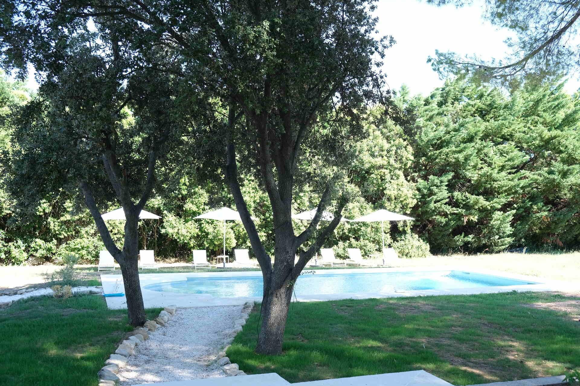Property Image 2 - charming house with private pool in lagnes, near isle sur la sorgue, in the luberon, in Provence, for 8 pe