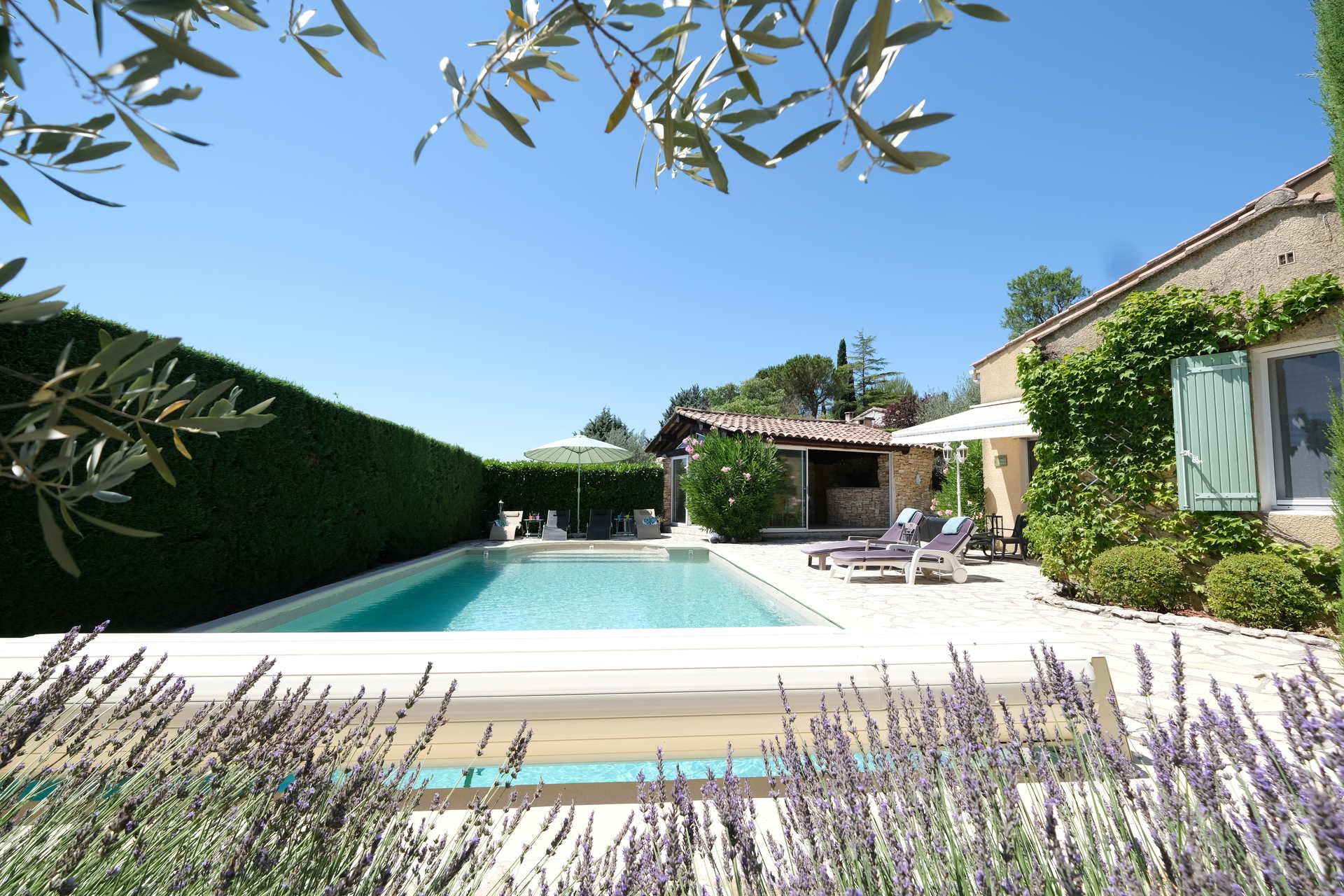 Property Image 2 - Very pleasant vacation rental with heated pool in the Luberon