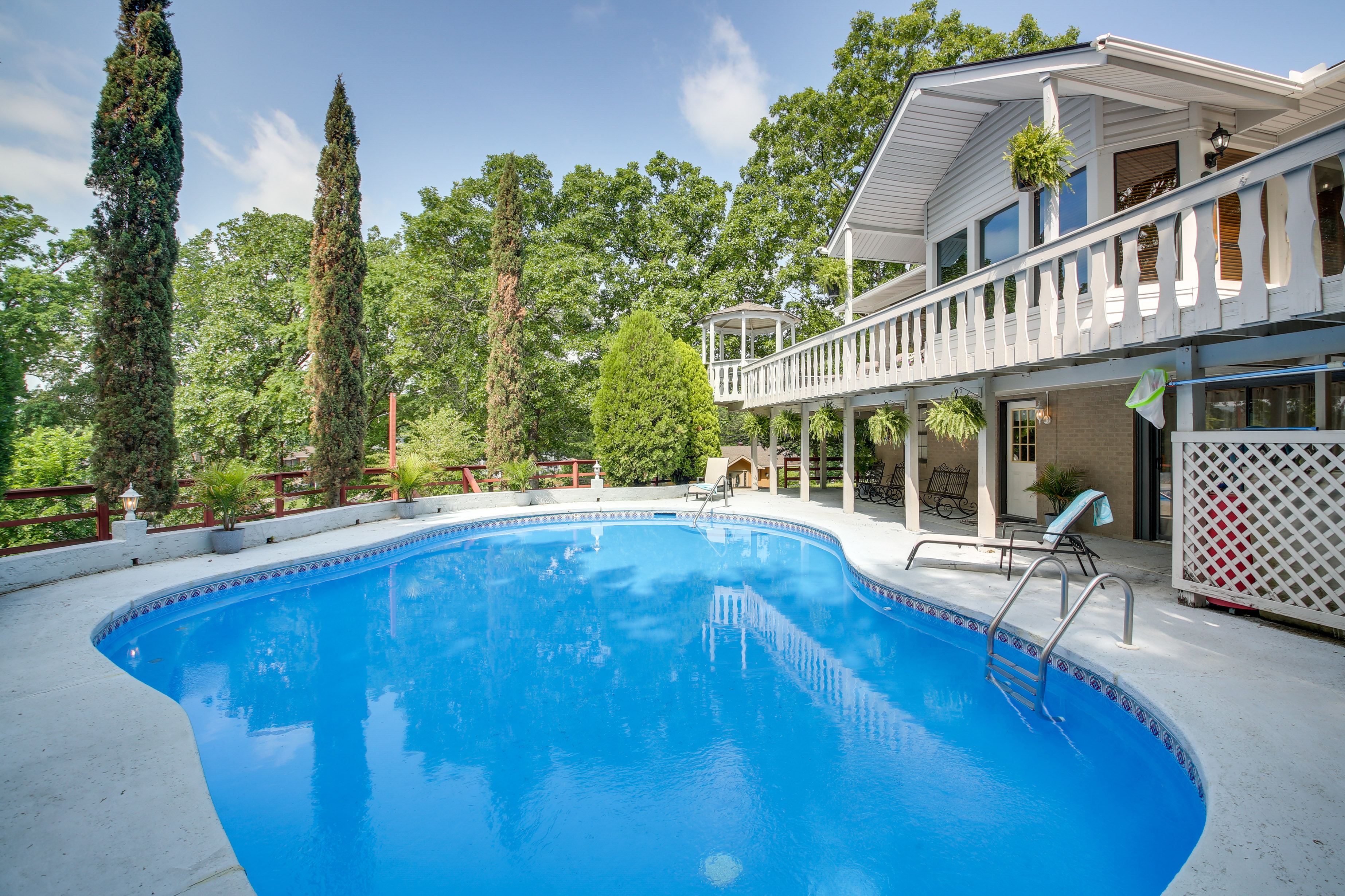 Property Image 1 - Hot Springs Home on Lake Hamilton w/ Private Pool