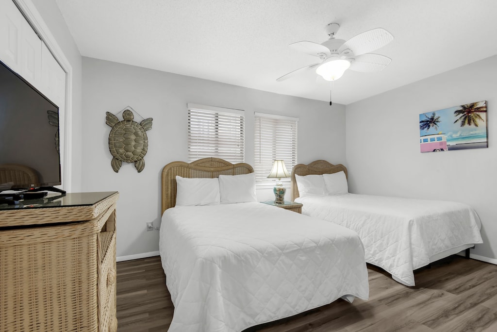 Guest bedroom